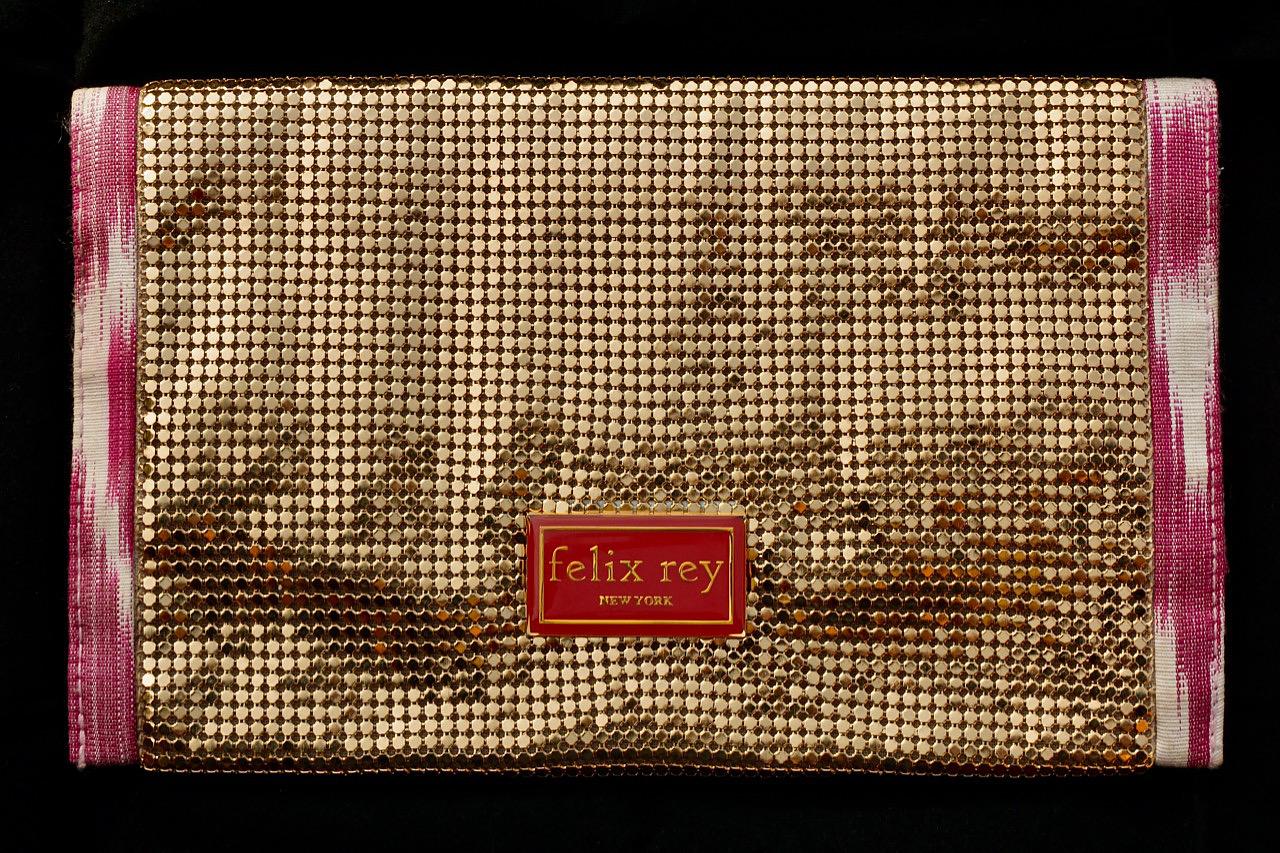 Felix Rey New York Gold Mesh Pink White Clutch Bag with Leopard Print Lining  In Good Condition For Sale In London, GB