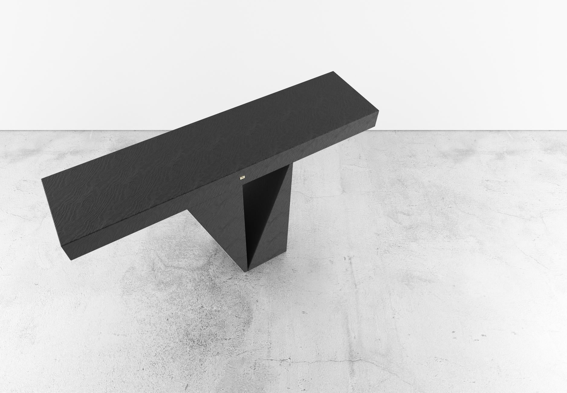 Européen FELIX SCHWAKE Table-console Wood, noir 140x34x83cm Pied triangulaire Handcraft en vente
