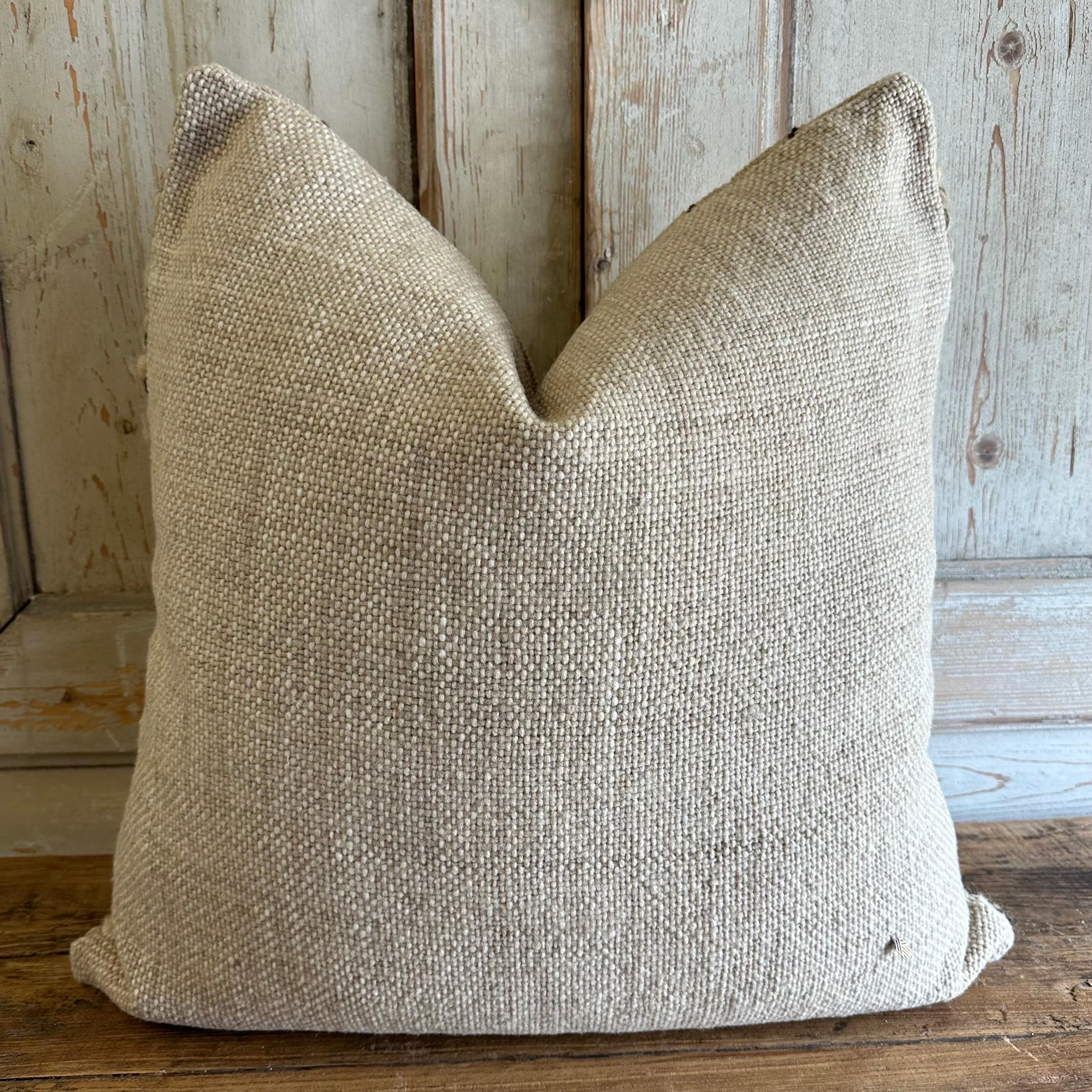 Feliz Handmade Organic Wool Pillow with Heavy Texture Brown Lines In New Condition For Sale In Brea, CA