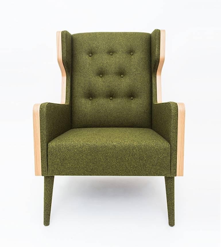 Felt Chair Armchair in American Walnut and Grey Felt For Sale 1