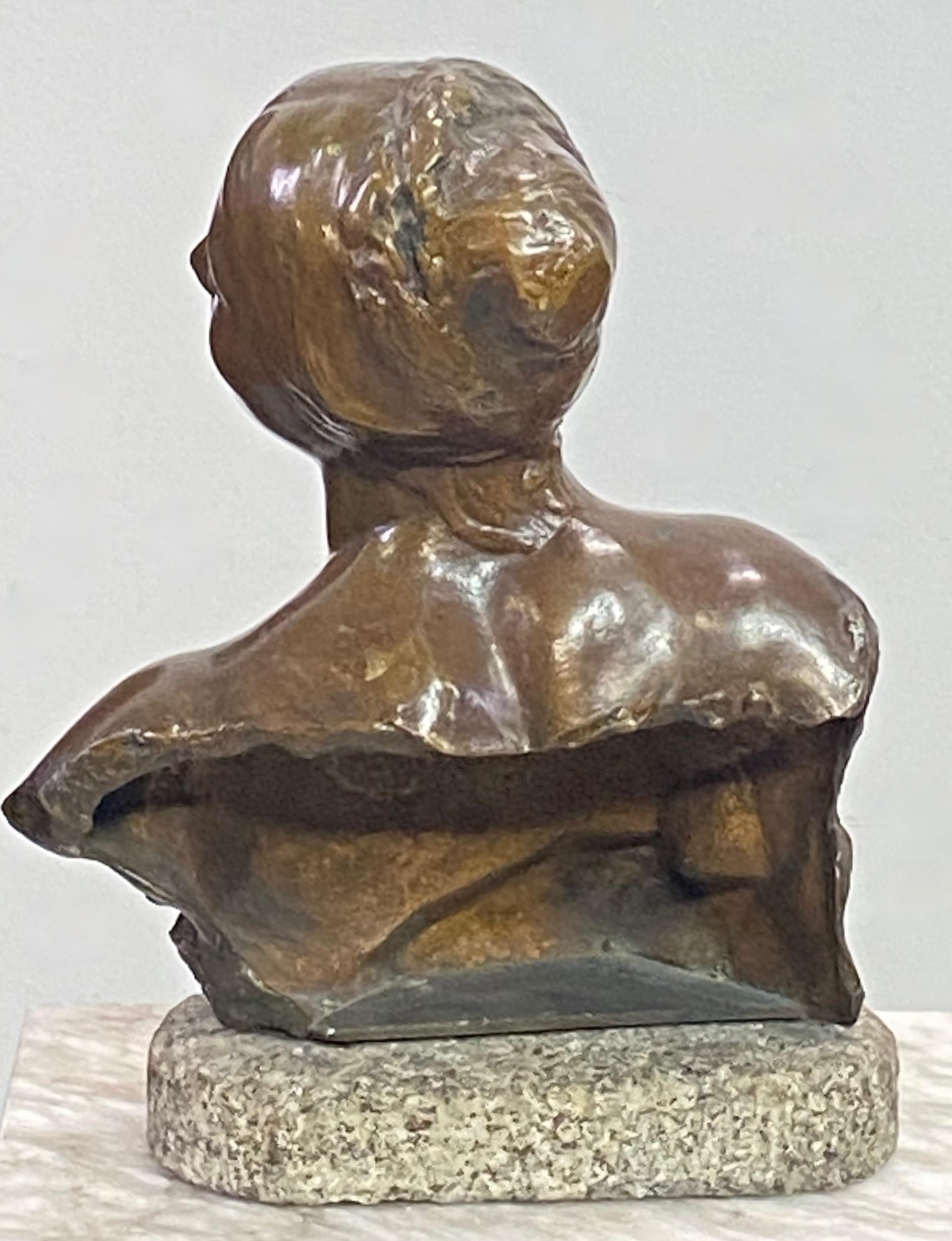 XIXe siècle Sculpture en bronze en forme de buste de femme par Felix Soules, française, 19e siècle en vente