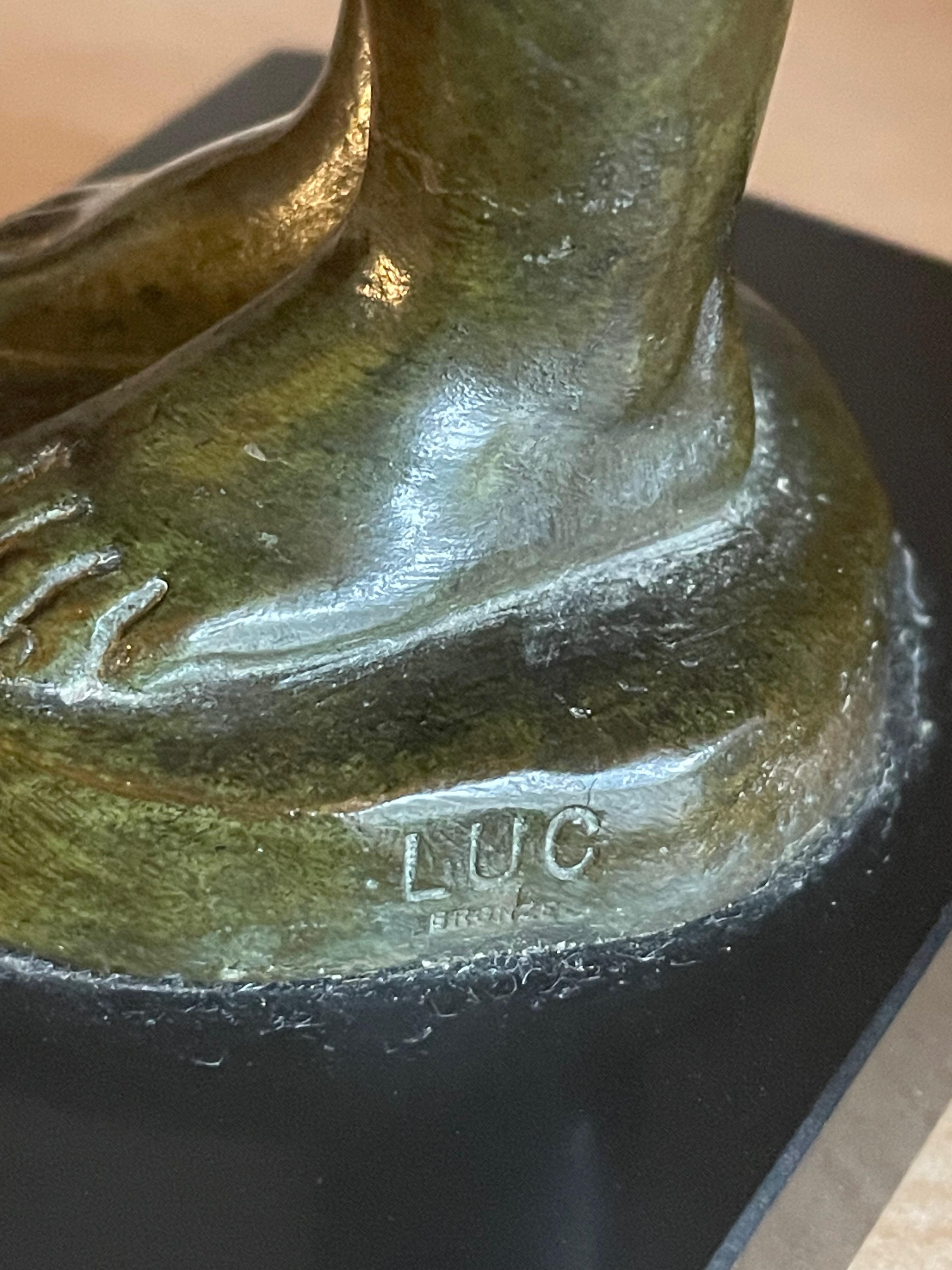 Weibliche klassische Art Déco Bronzefigur von Lucien Alliot, Frankreich 1920er Jahre. Unterschrieben. im Angebot 5