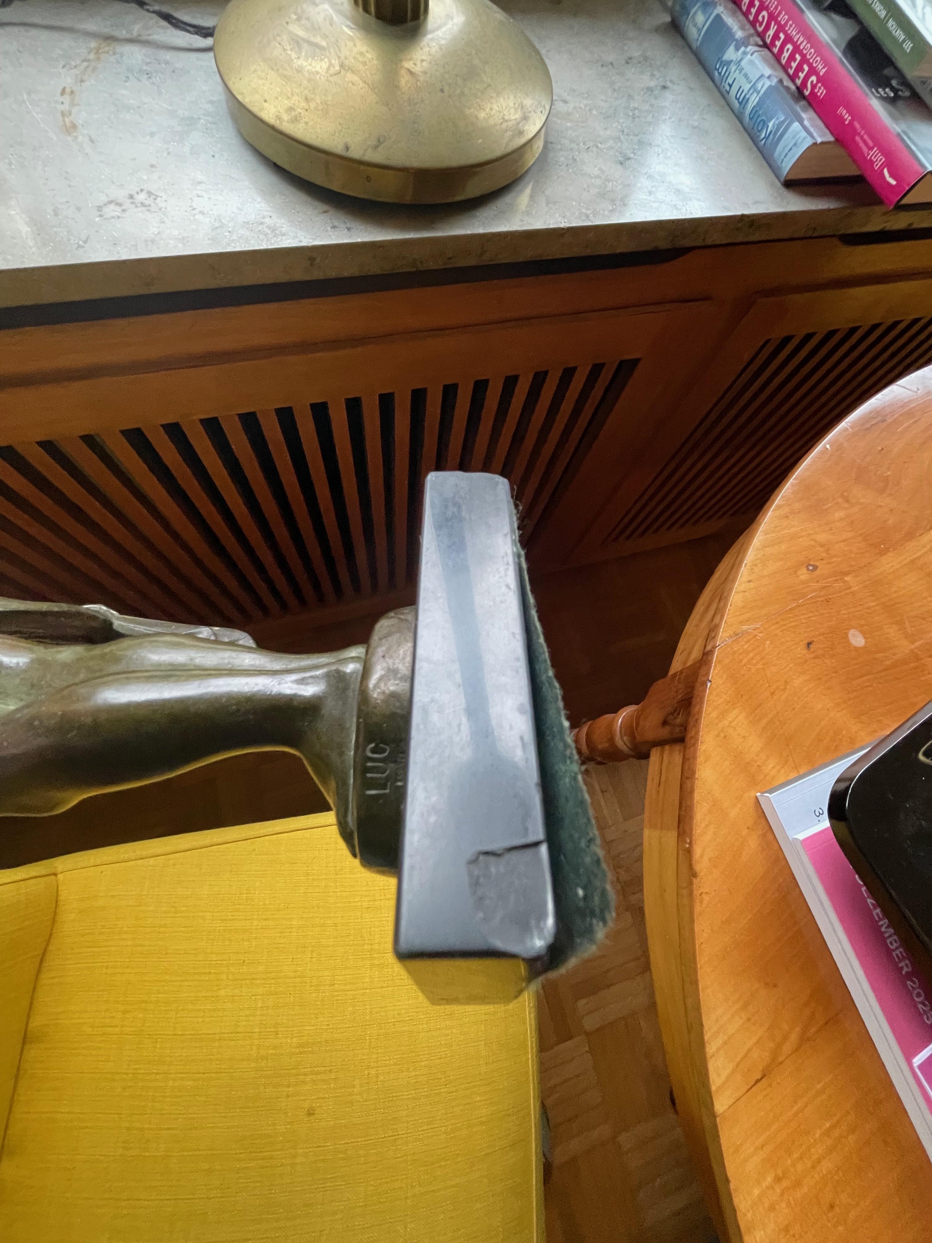 Weibliche klassische Art Déco Bronzefigur von Lucien Alliot, Frankreich 1920er Jahre. Unterschrieben. im Angebot 8