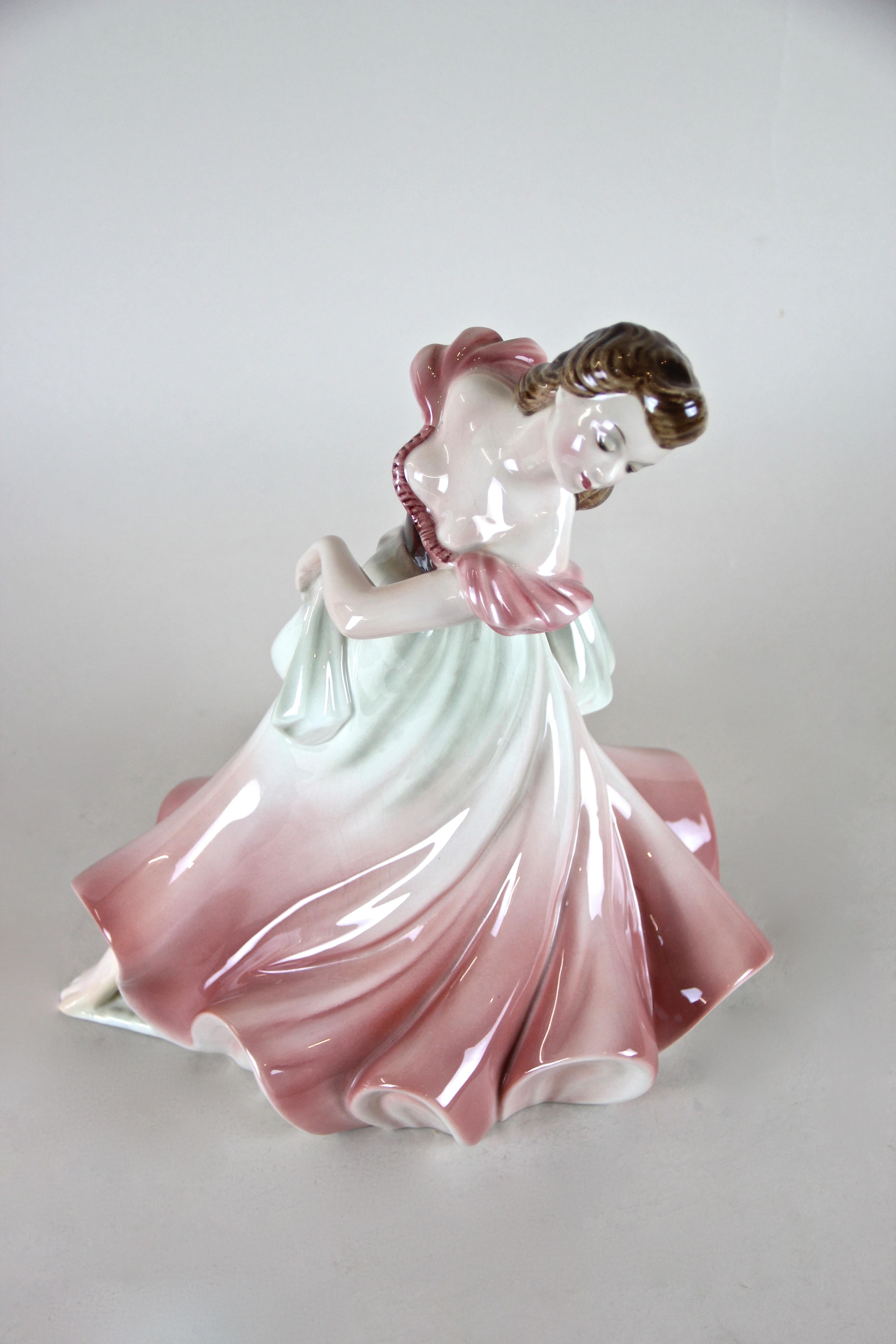 Female Dancer Sculpture by Keramos Vienna Art Deco, Austria, circa 1925 1