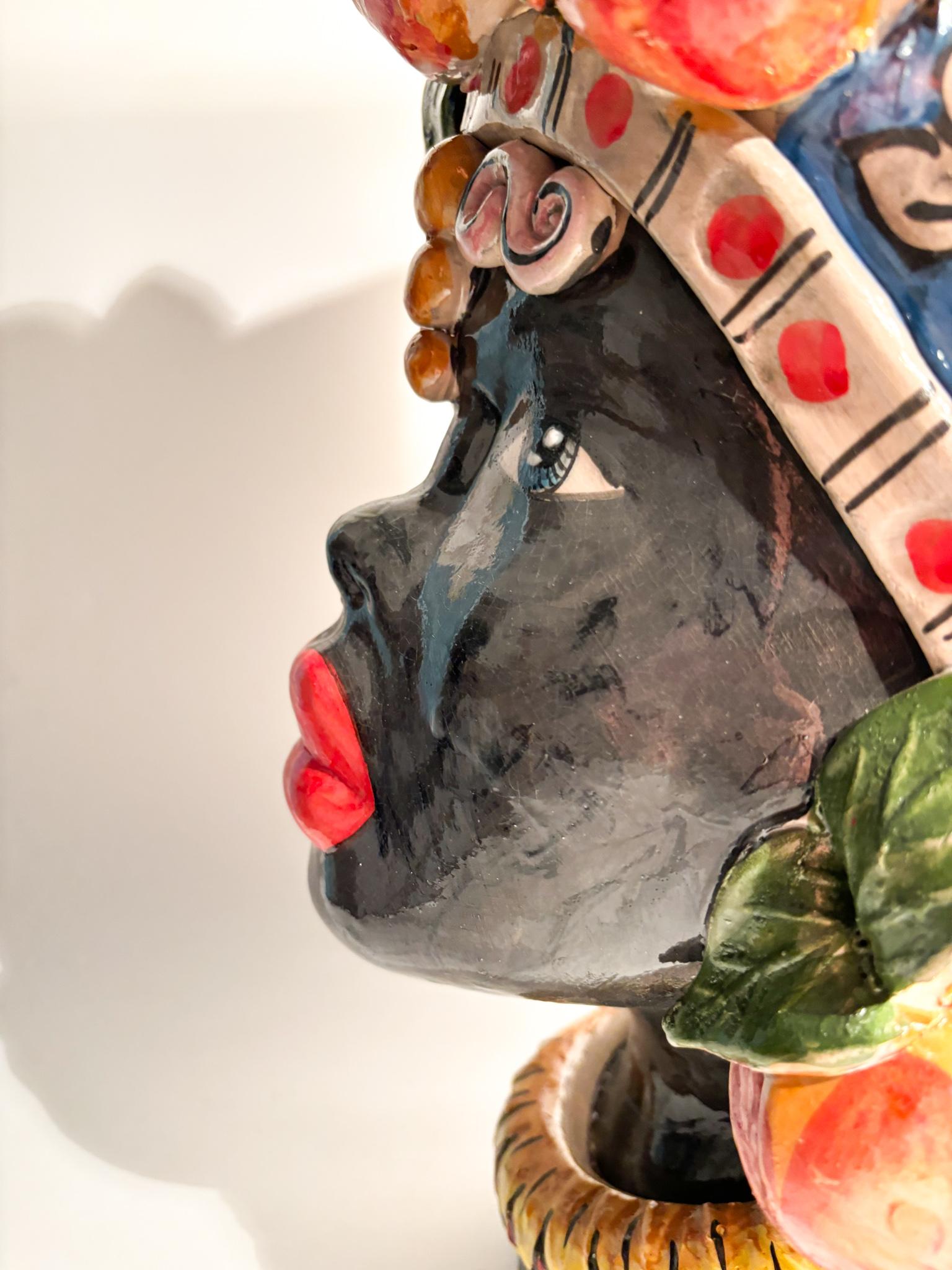 Female Moor's Head de Caltagirone par Ceramiche Germano des années 1990 en vente 4
