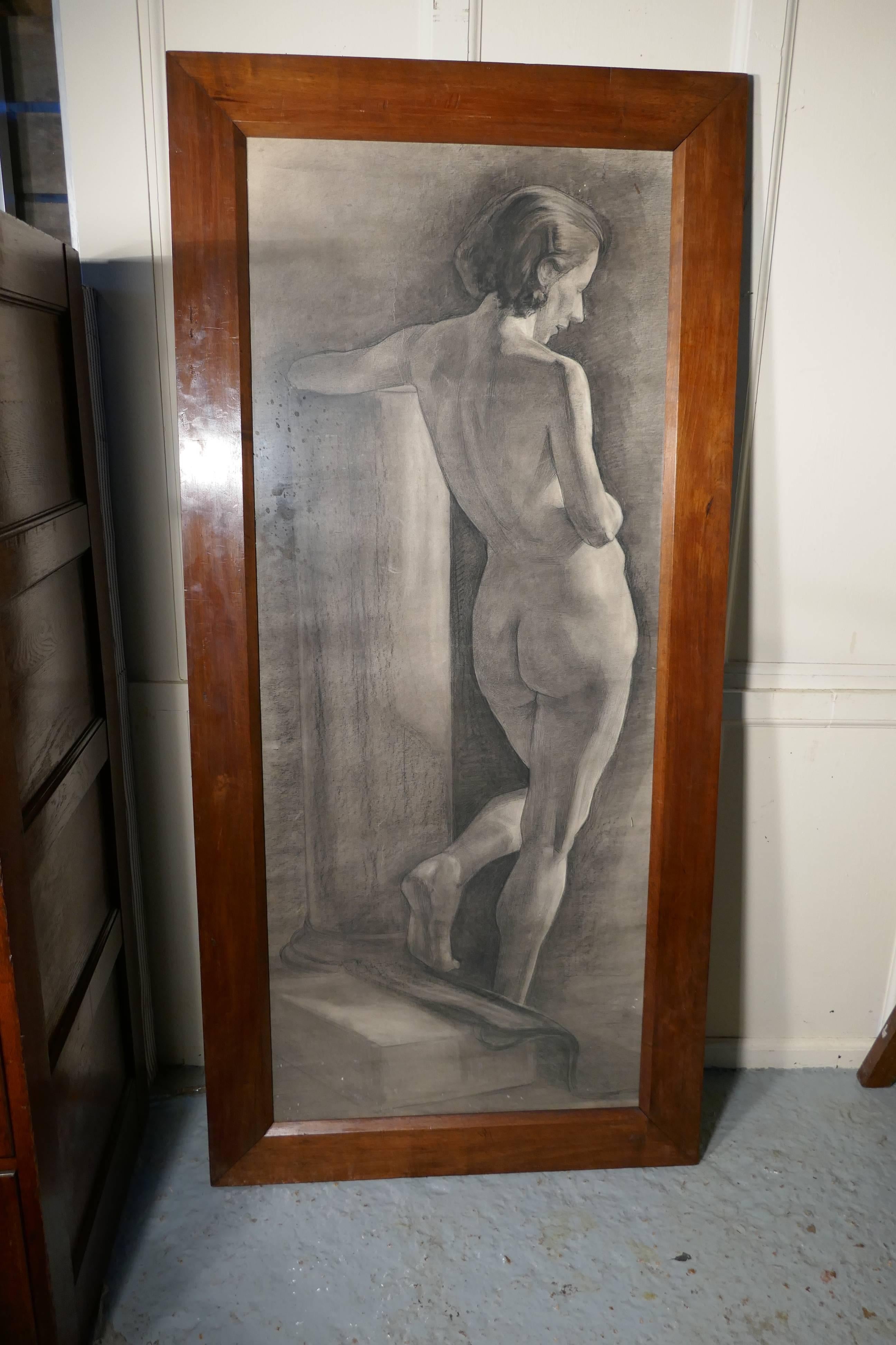 20ième siècle Femme nue encadrée une grande étude encadrée au fusain en vente