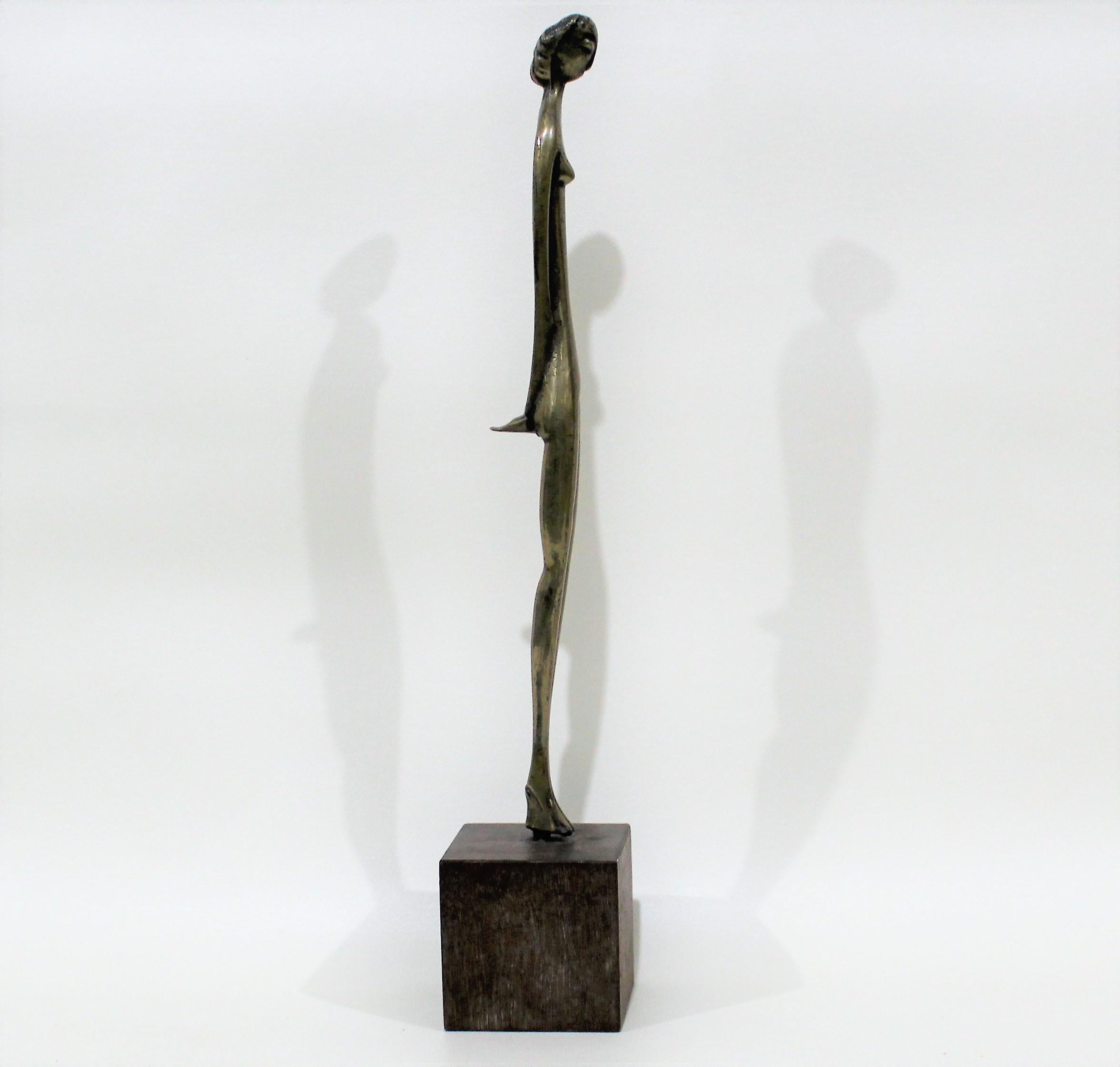 Female Nude Modernist Sculpture in the Style of Alberto Giacometti In Good Condition In Hamilton, Ontario