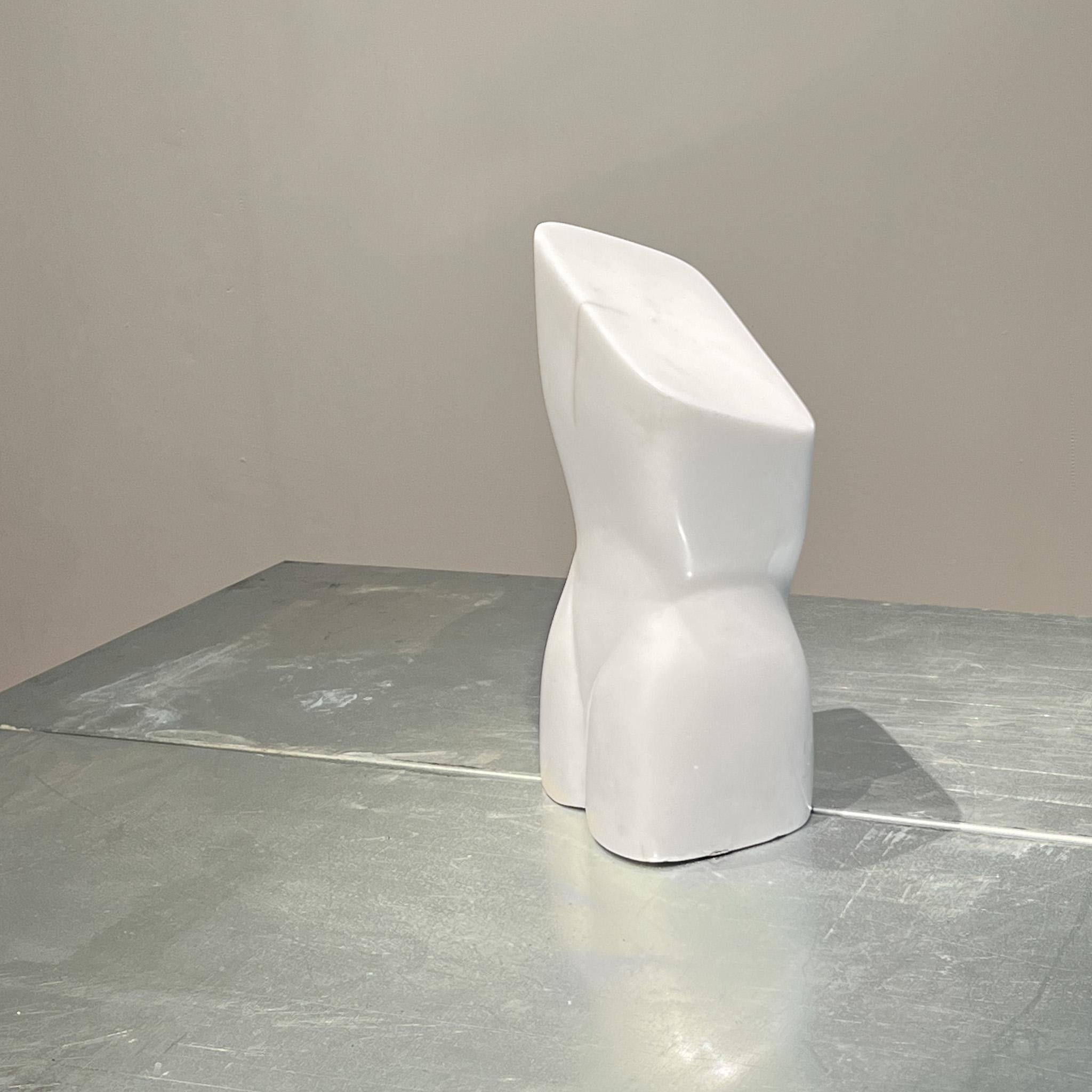 Sculpture de torse féminin par Mart De Houwer, 1990-1999 en vente 2
