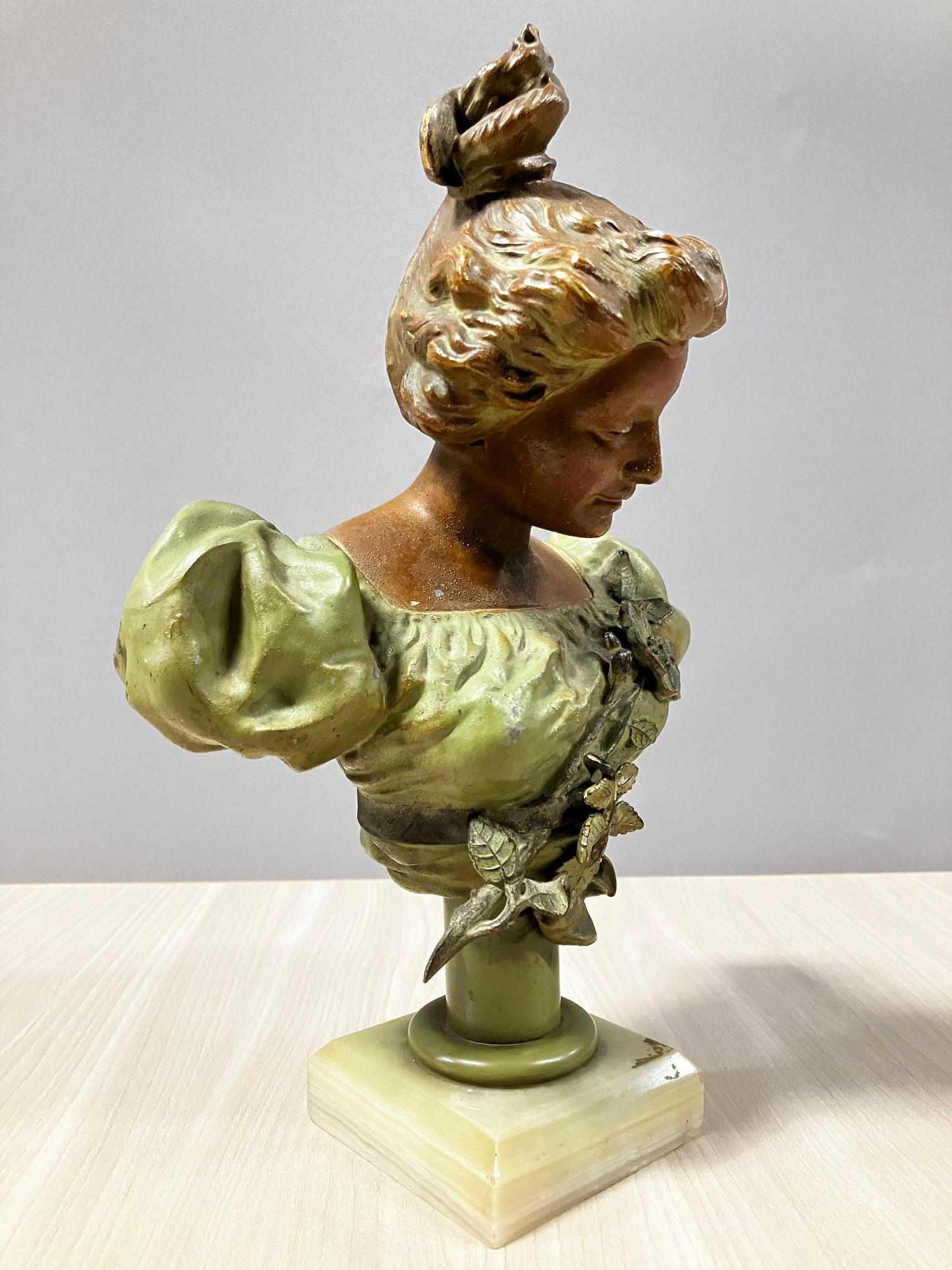 Female Victorian Summer Madame Bust W/ Marble Base For Sale 5