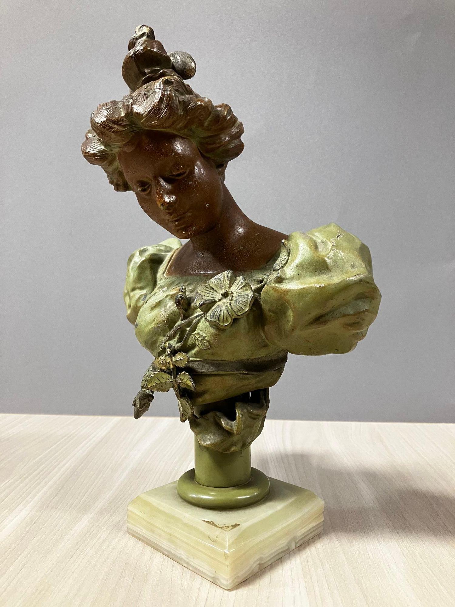 Female Victorian Summer Madame Bust W/ Marble Base For Sale 6