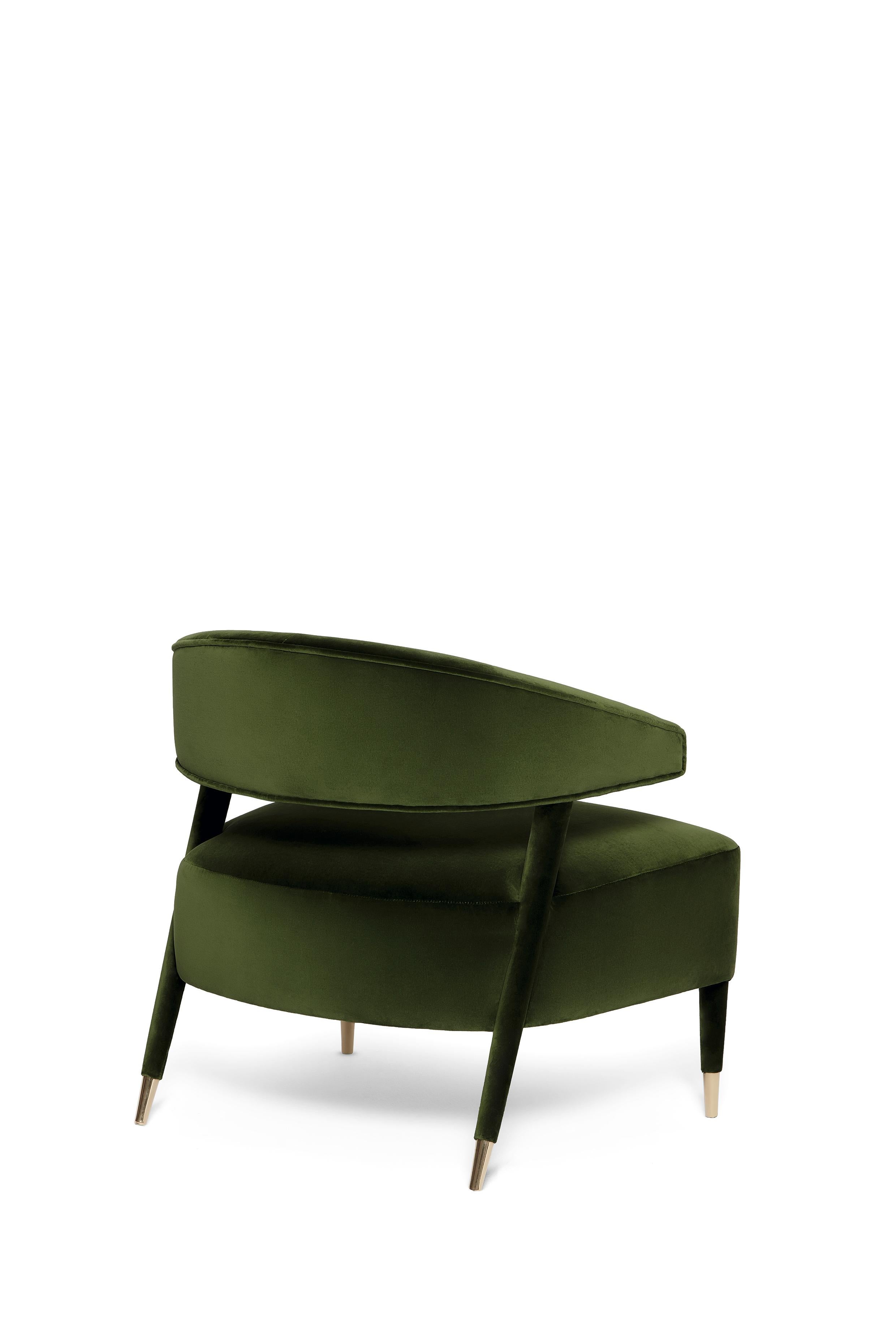 Femina Armchair by Munna
Dimensions: D 71 x W 70 x H 72 cm. SH: 44 cm.
Materials: Solid wood, foam, brass, and upholstery.
Finish: Cotton Velvet and polished brass feet cover.

Available in all Munna fabrics except Wild Silk. Available in client’s