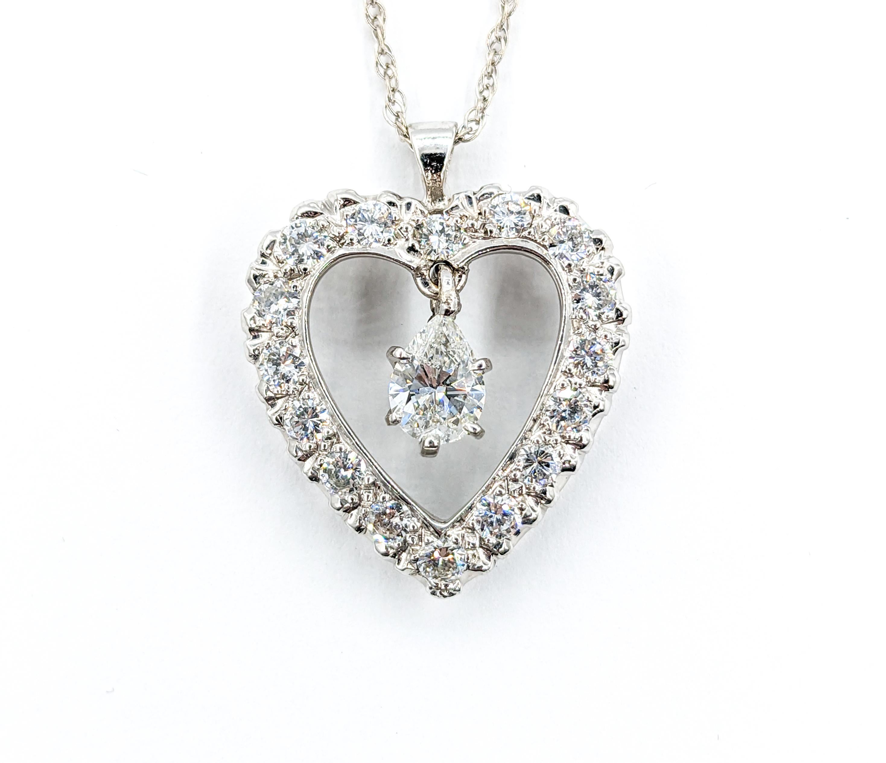  Feminine 1.30ctw Diamond Heart Pendant Necklace in White Gold For Sale 6