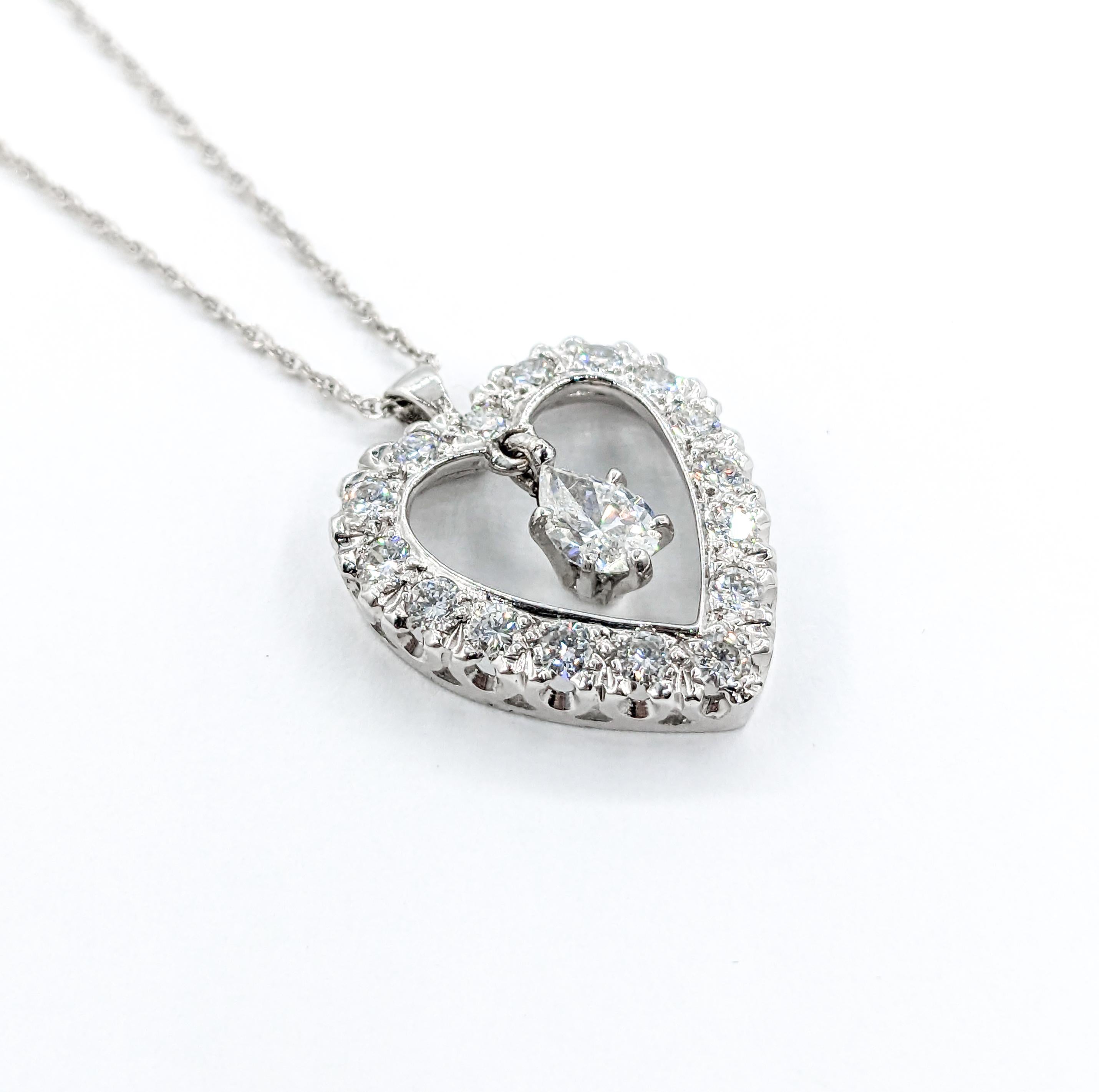  Feminine 1.30ctw Diamond Heart Pendant Necklace in White Gold For Sale 3