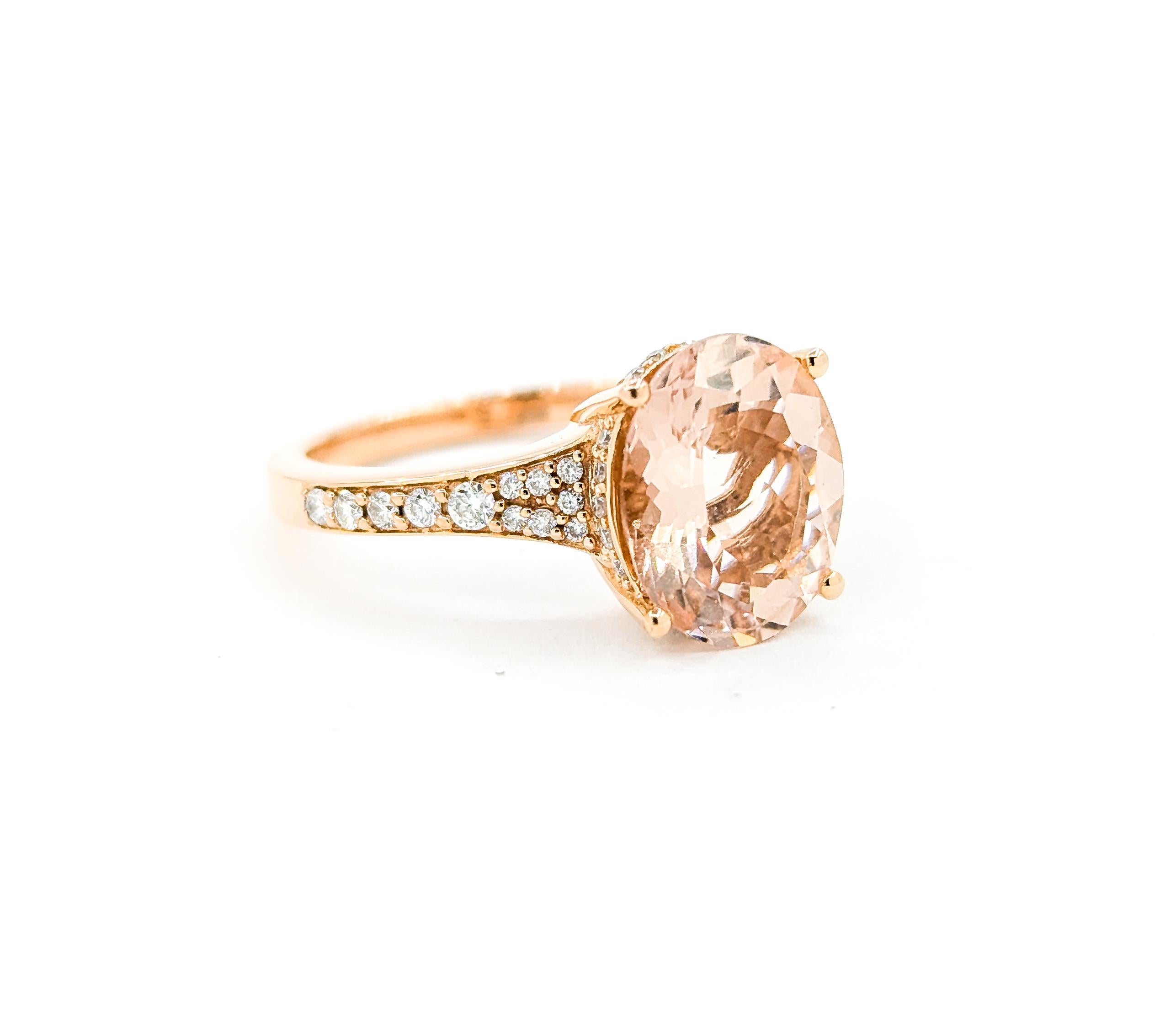 Feminine EFFY Morganit & Diamantring aus 18 Karat Roségold 1