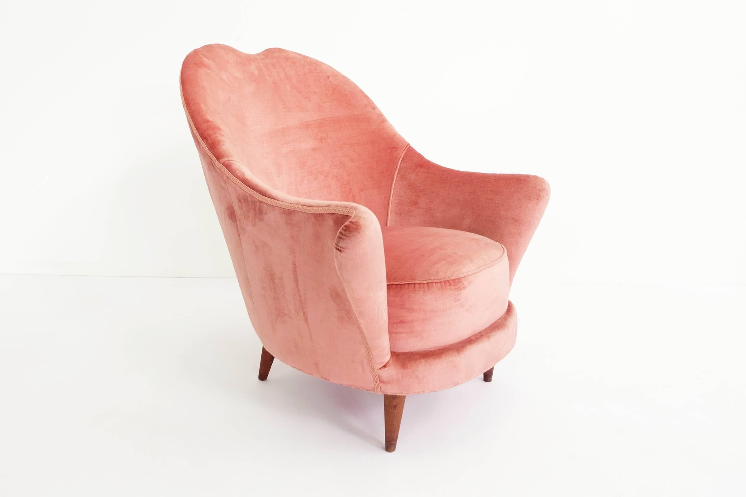 Mid-Century Modern Feminine Pale Rose Velvet Armchair For Sale