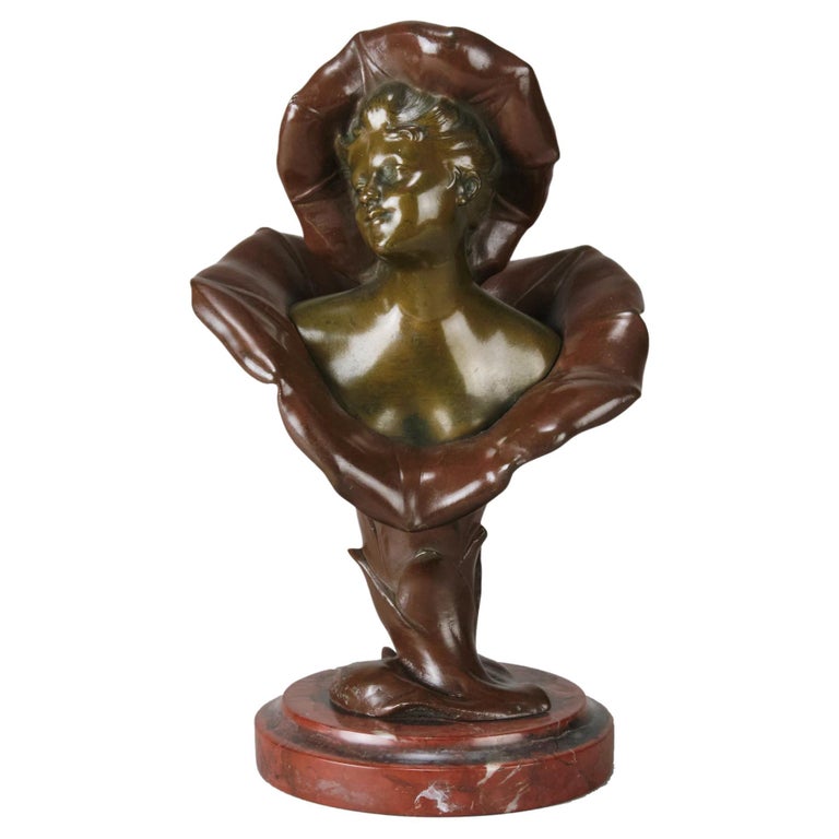 “Femme Fleur” Art Nouveau Bronze Bust by Henri Godet, circa 1920 For Sale