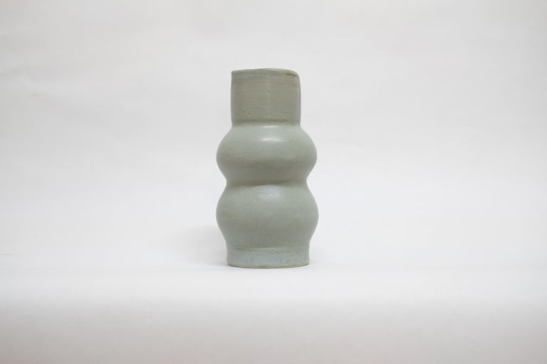Modern Femme II Unique Stoneware Vase by Camila Apaez For Sale
