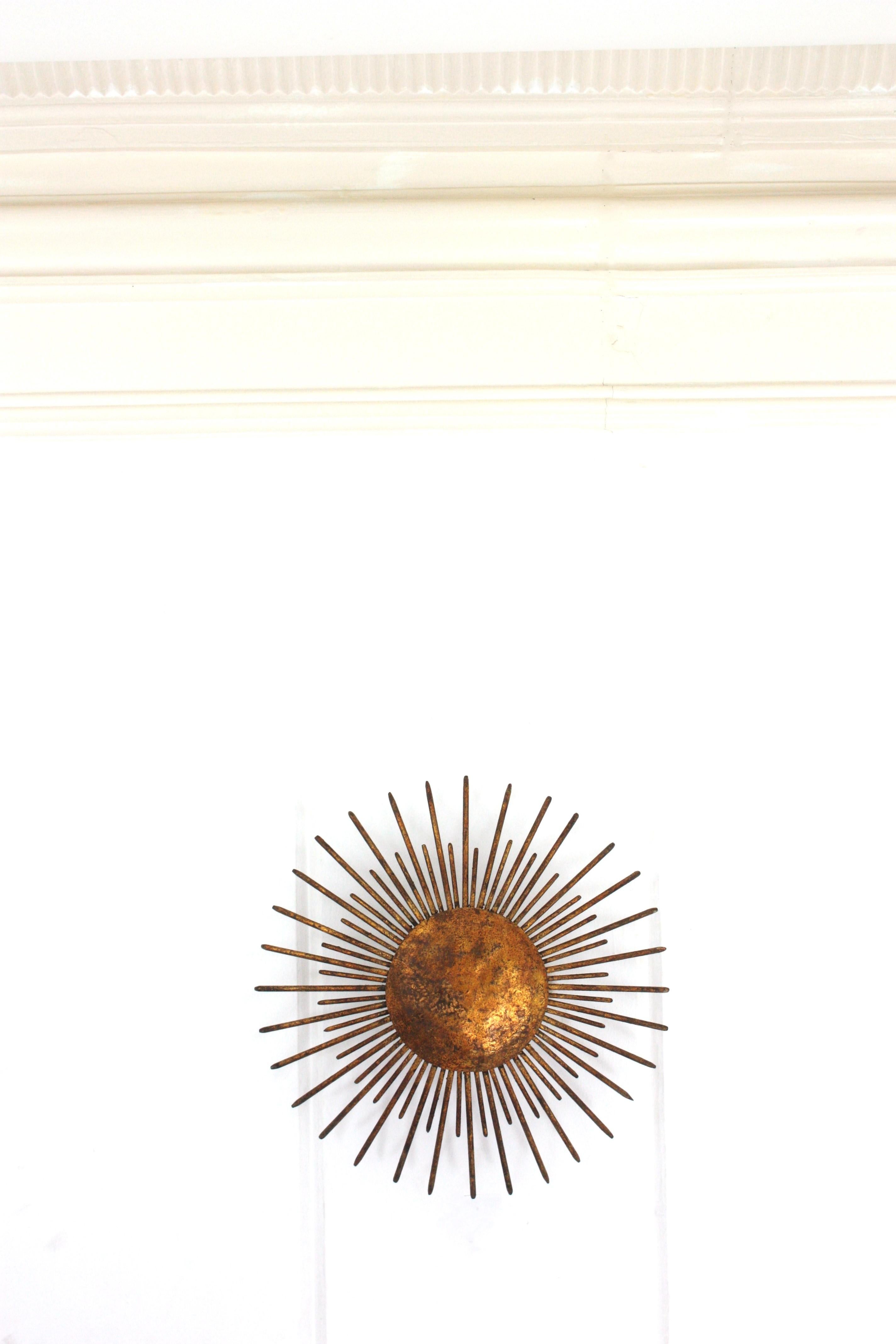 Fench Sunburst Ceiling Light Fixture / Pendant, Gilt Wrought Iron, 1940s 4