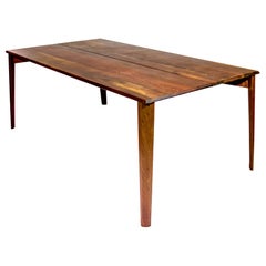 Fenda Dining Table in Brazilian Hardwood by Knót Artesanal