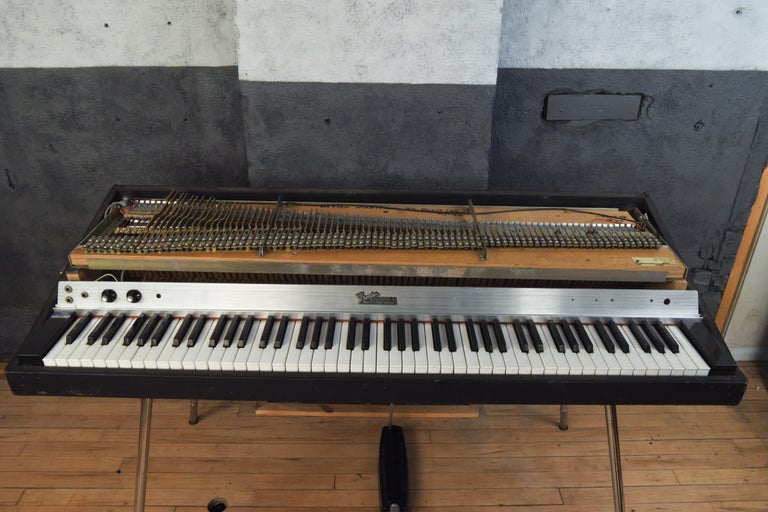 Fender Rhodes Eighty Eight Electric Piano For Sale at 1stDibs