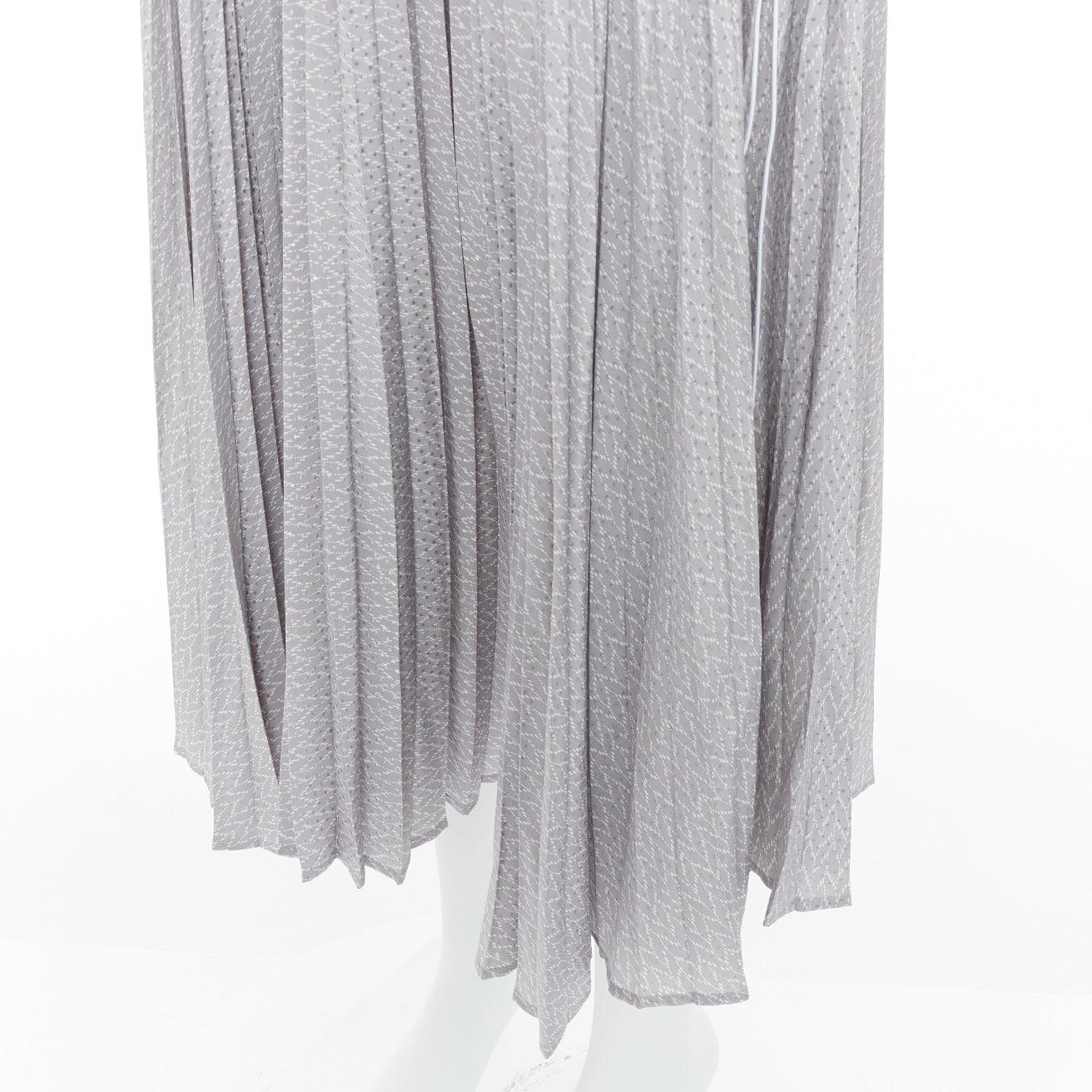 FENDI 100% silk grey pleated 3D polka dots drawstring midi skirt IT38 XS For Sale 2