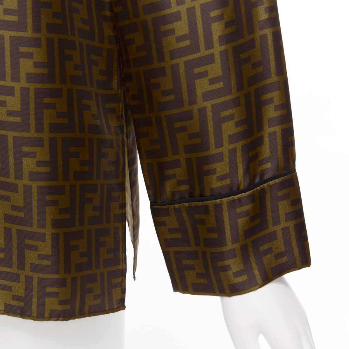 FENDI  100% silk twill FF Zucca monogram red embroidery pajama shirt IT38 XS For Sale 3
