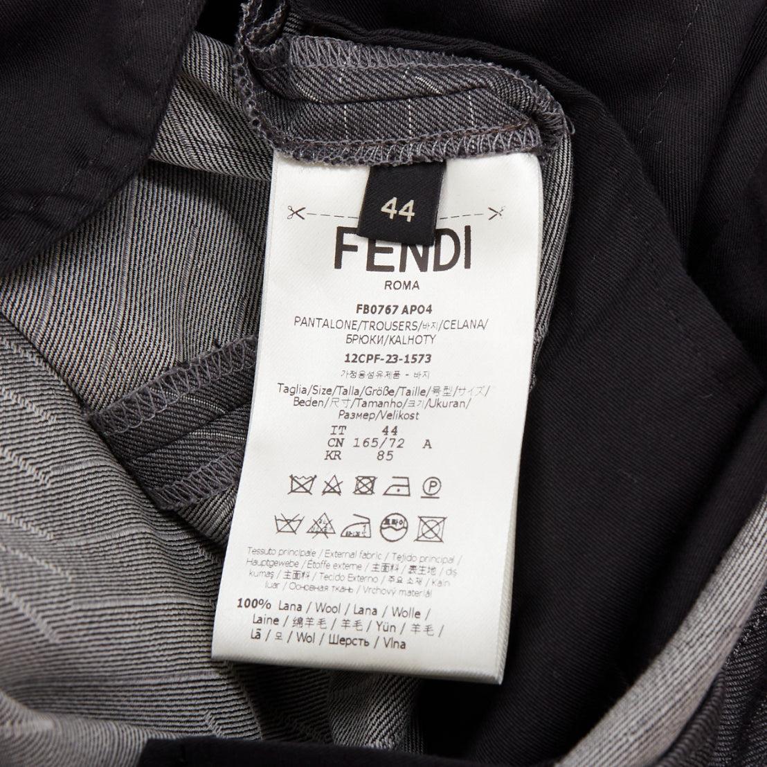 FENDI 100% laine grise rayures contrastées pantalon cropped à plis sur le devant IT44 XS en vente 3