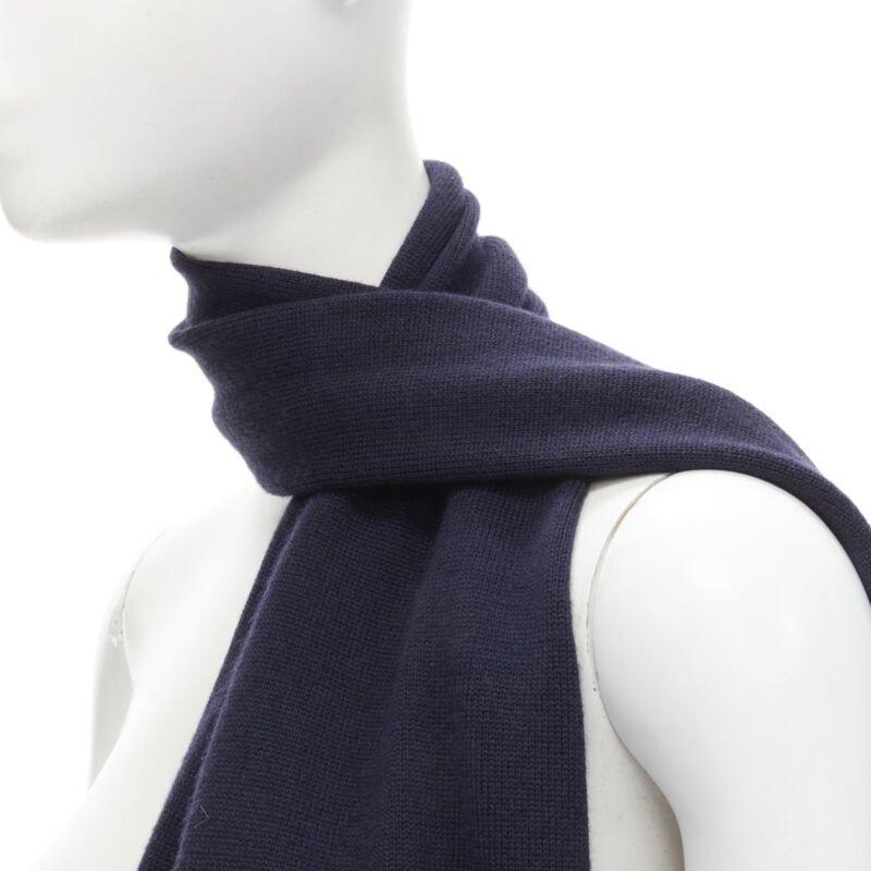 FENDI 100% wool navy blue Signature Monster Eyes purple fur trimmed scarf For Sale 2