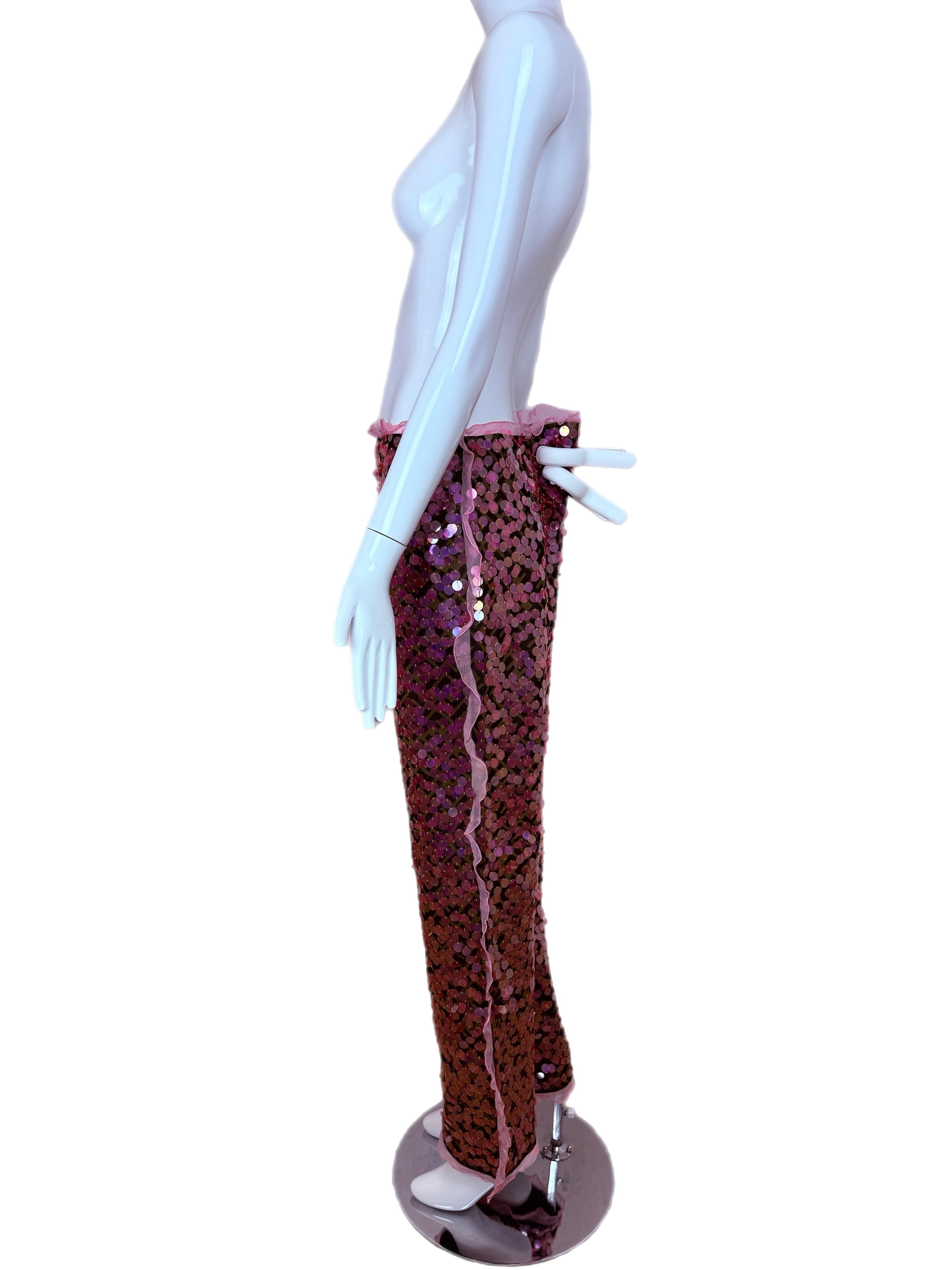 Fendi 2000 Pantaloni rosa vintage con paillettes e volant in vendita 2