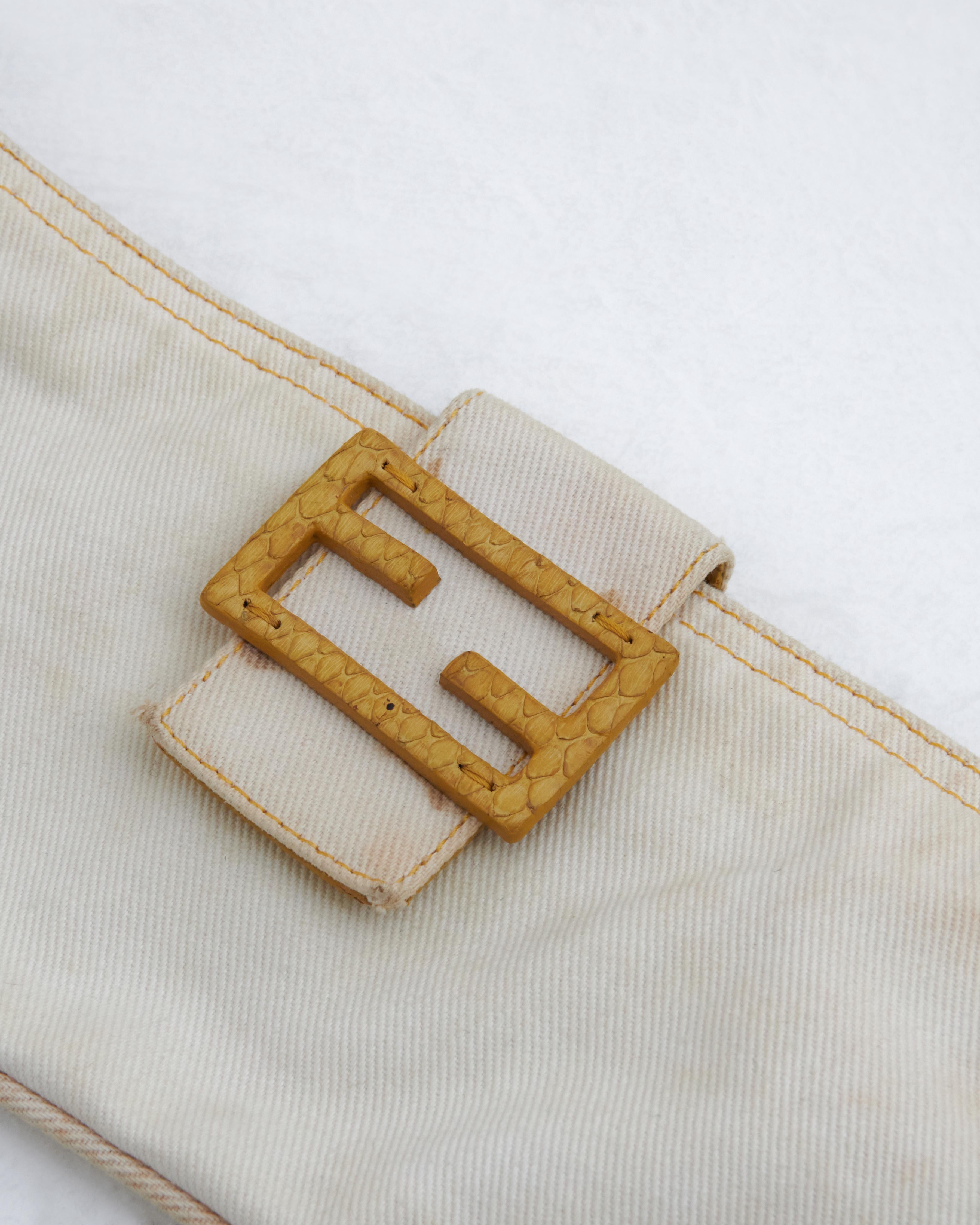 Women's Fendi 2000s White cotton canvas and snakeskin crossbody bag