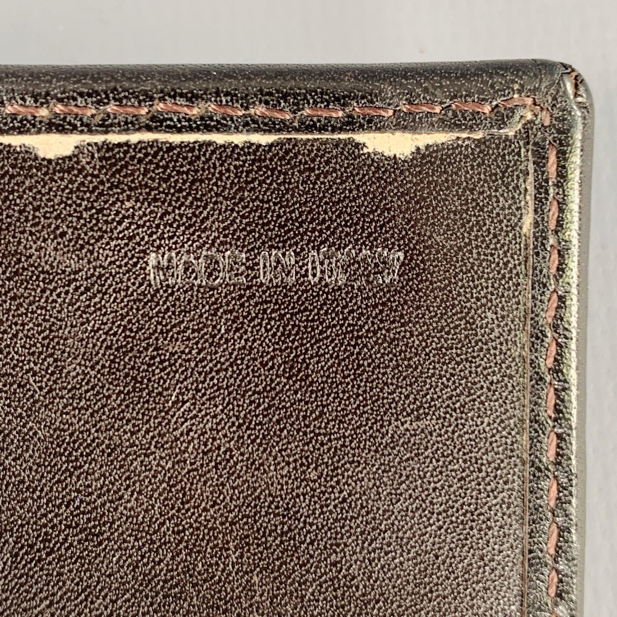 Men's FENDI 2009 Foglio Forever Brown Yellow Monogram Fabric Leather Wallet For Sale
