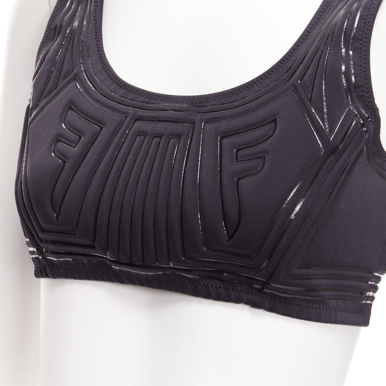FENDI 2019 FFreedom black neoprene rubber FF logo scoop cropped bra top IT40 S
Reference: CNPG/A00051
Brand: Fendi
Collection: SS 2019 Ffreedom
Material: Polyamide, Blend
Color: Black
Pattern: Geometric
Closure: Hook & Bar
Lining: Black Fabric
Made