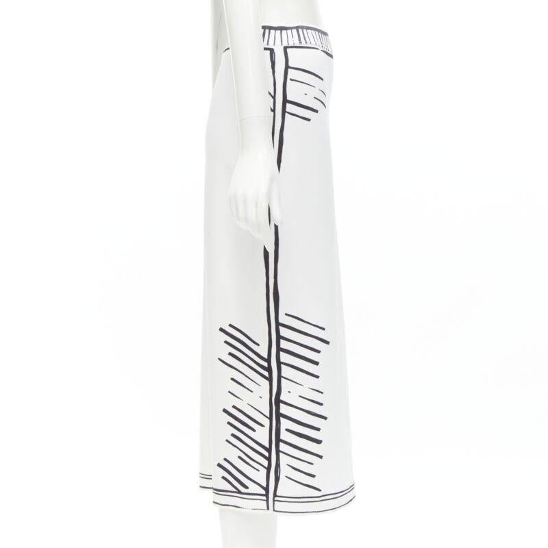 FENDI 2022 Joshua Vides California Sky black white comic marker skirt IT44 M In Excellent Condition For Sale In Hong Kong, NT