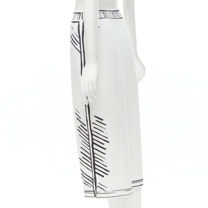 Women's FENDI 2022 Joshua Vides California Sky black white comic marker skirt IT44 M For Sale