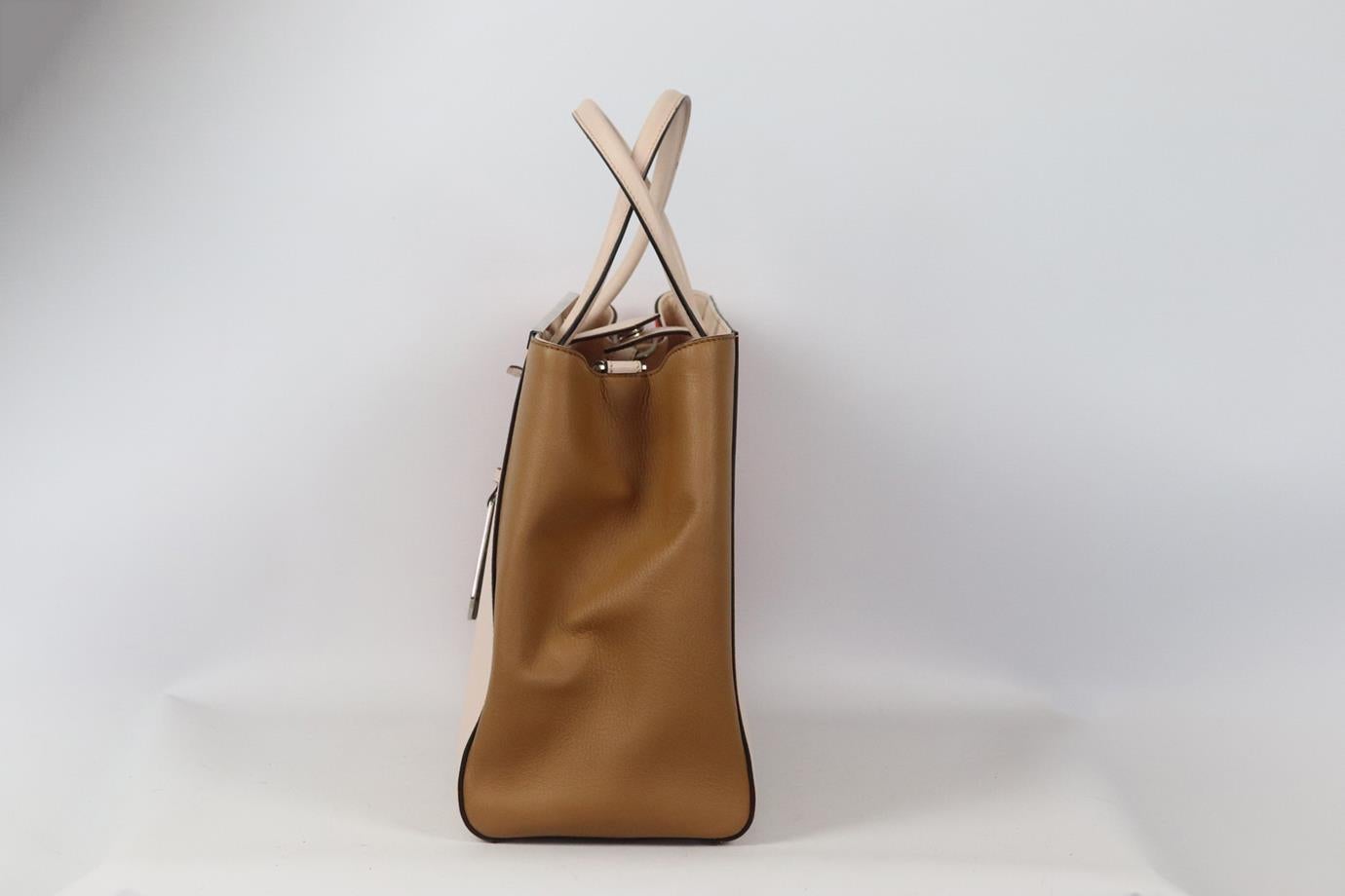 Fendi 2jours Medium Textured Leather Tote Bag (Braun) im Angebot