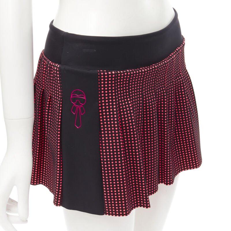 FENDI Activewear Karl Love black pink polka dot lined pleated skirt S
Reference: ANWU/A00416
Brand: Fendi
Collection: Karl Loves
Material: Feels like polyester
Color: Black, Pink
Pattern: Polka Dot
Closure: Stretchy
Extra Details: Karl Love print at