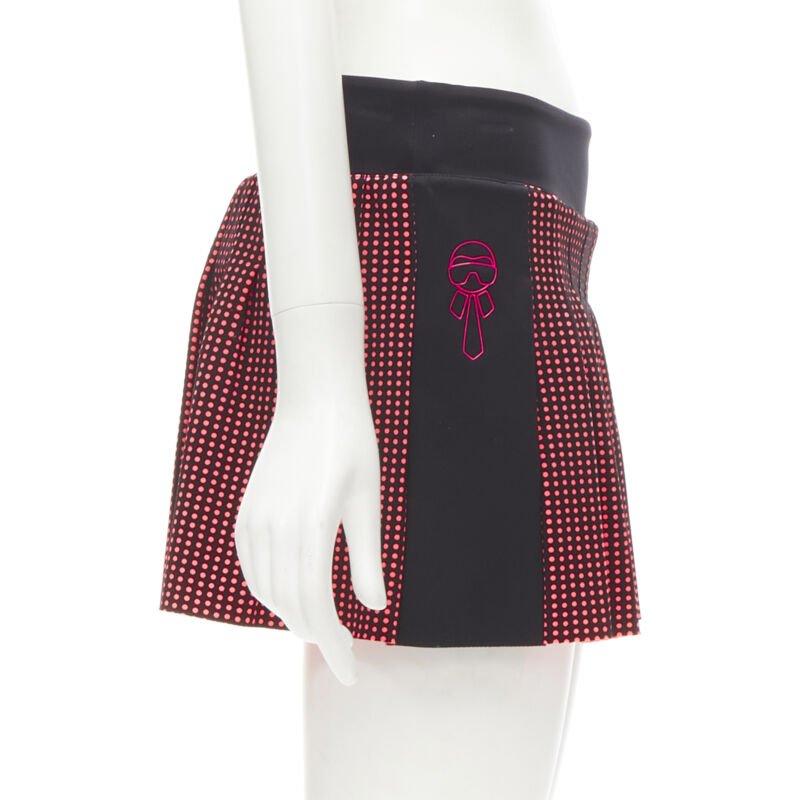 FENDI Activewear Karl Love black pink polka dot lined pleated skirt S In Excellent Condition For Sale In Hong Kong, NT