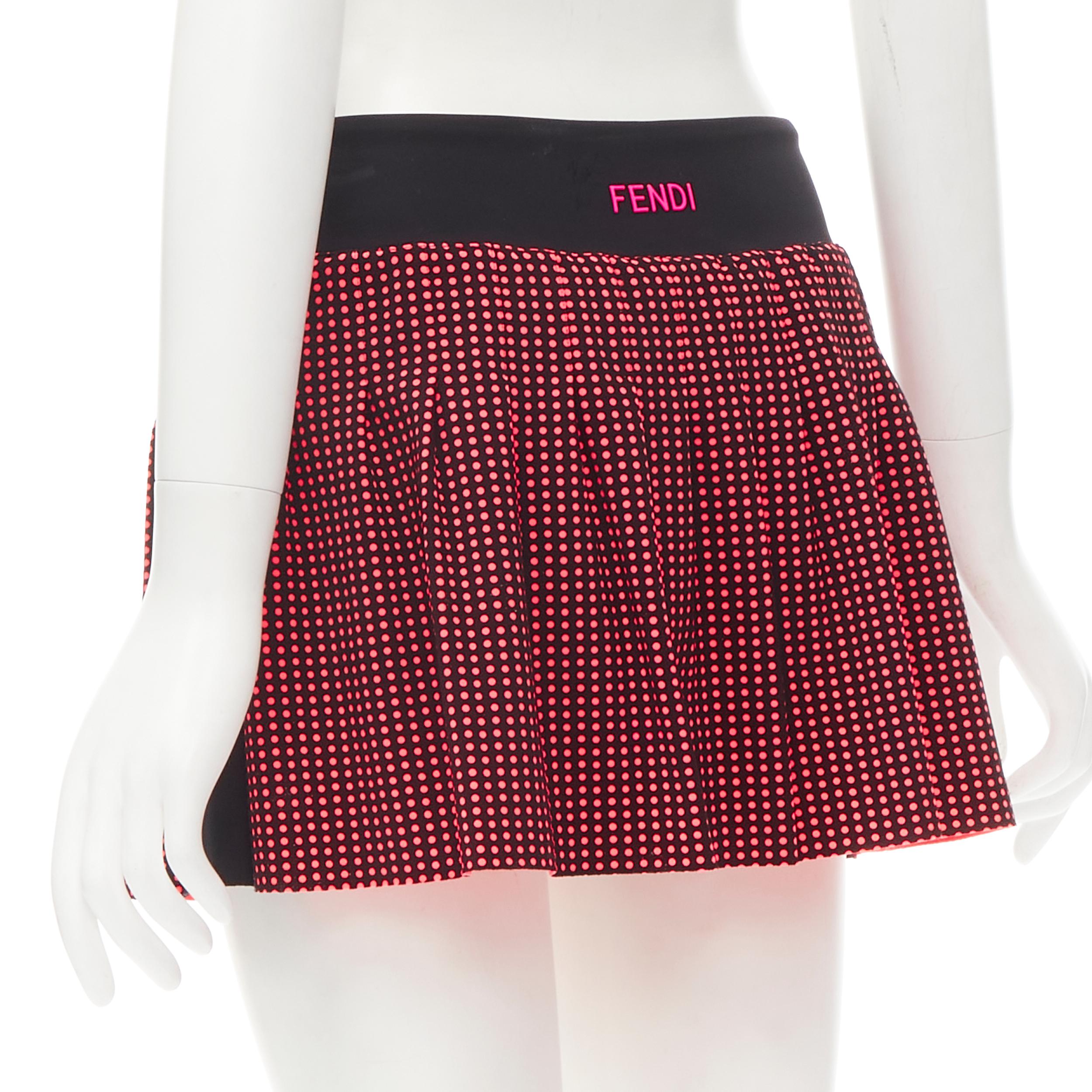 FENDI Activewear Karl Love black pink polka dot lined pleated skirt S In Excellent Condition For Sale In Hong Kong, NT