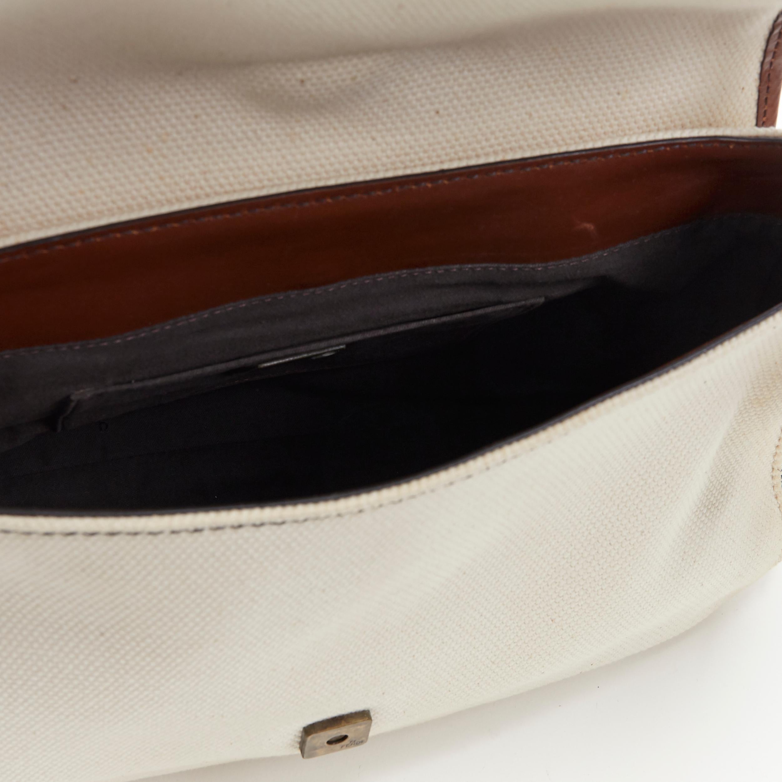 I. A. B. Borsa beige in tela marrone oversize con fibbia FF 5