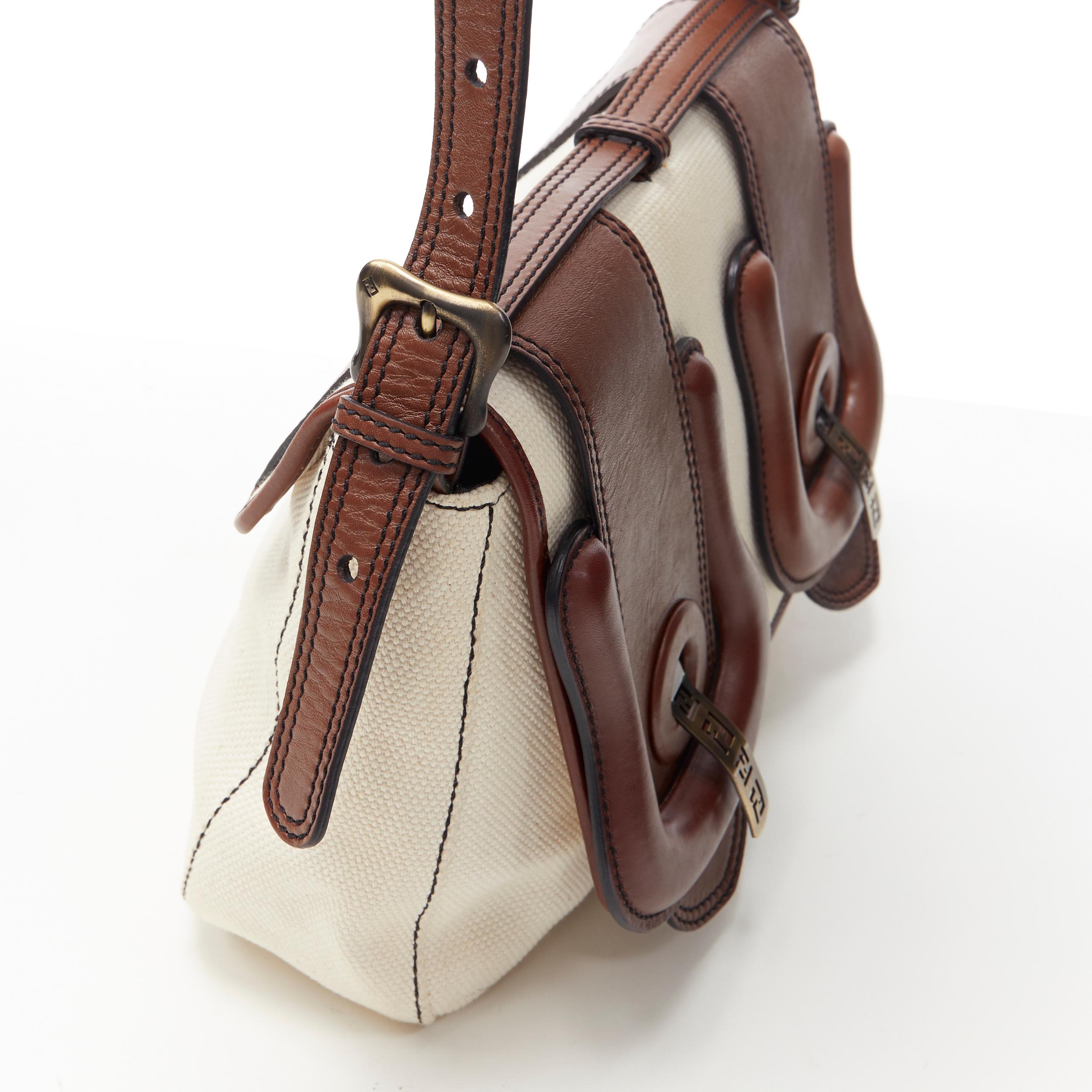 I. A. B. Borsa beige in tela marrone oversize con fibbia FF 2