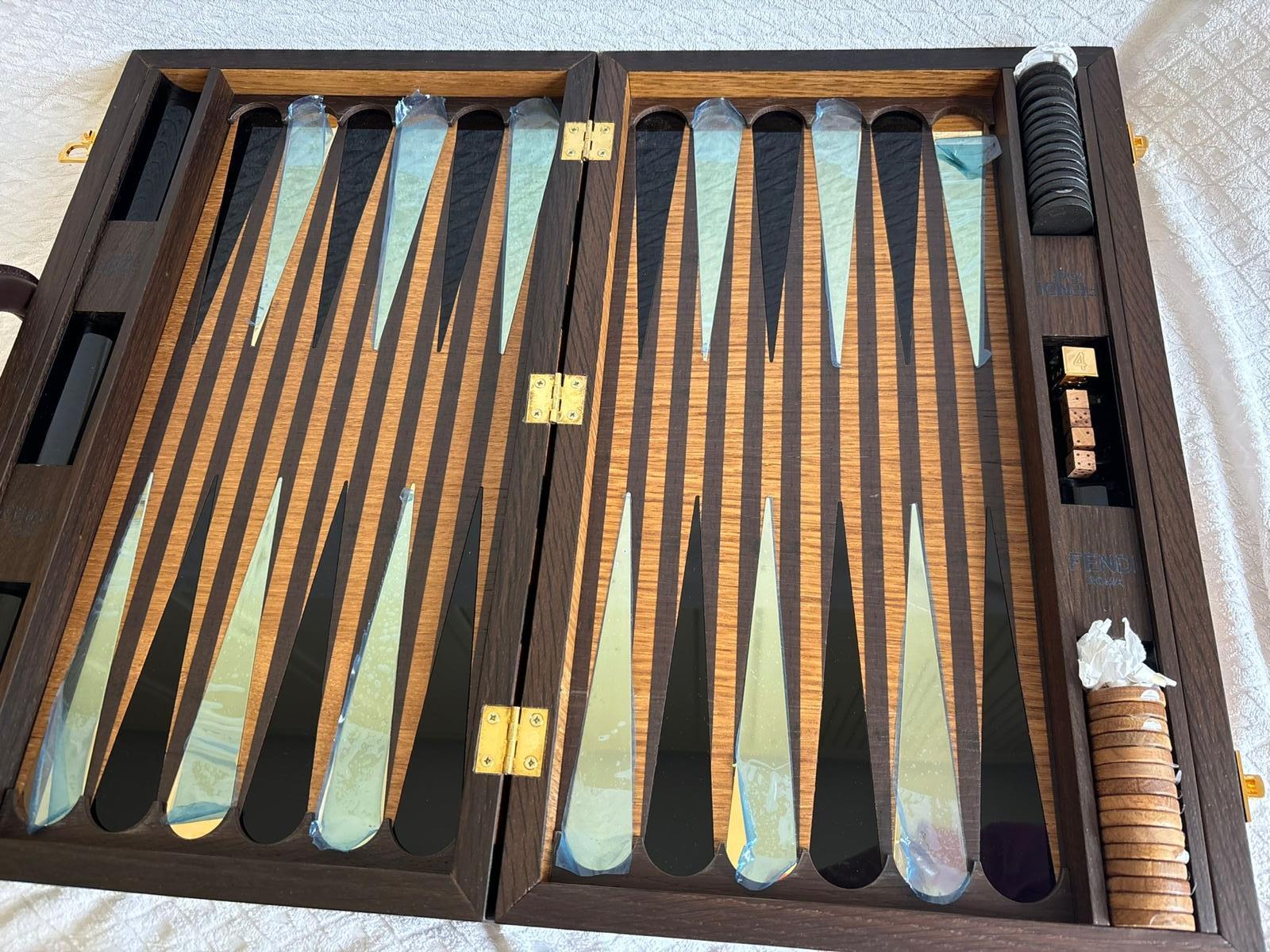 Set da gioco Backgammon di Fendi in vendita 5