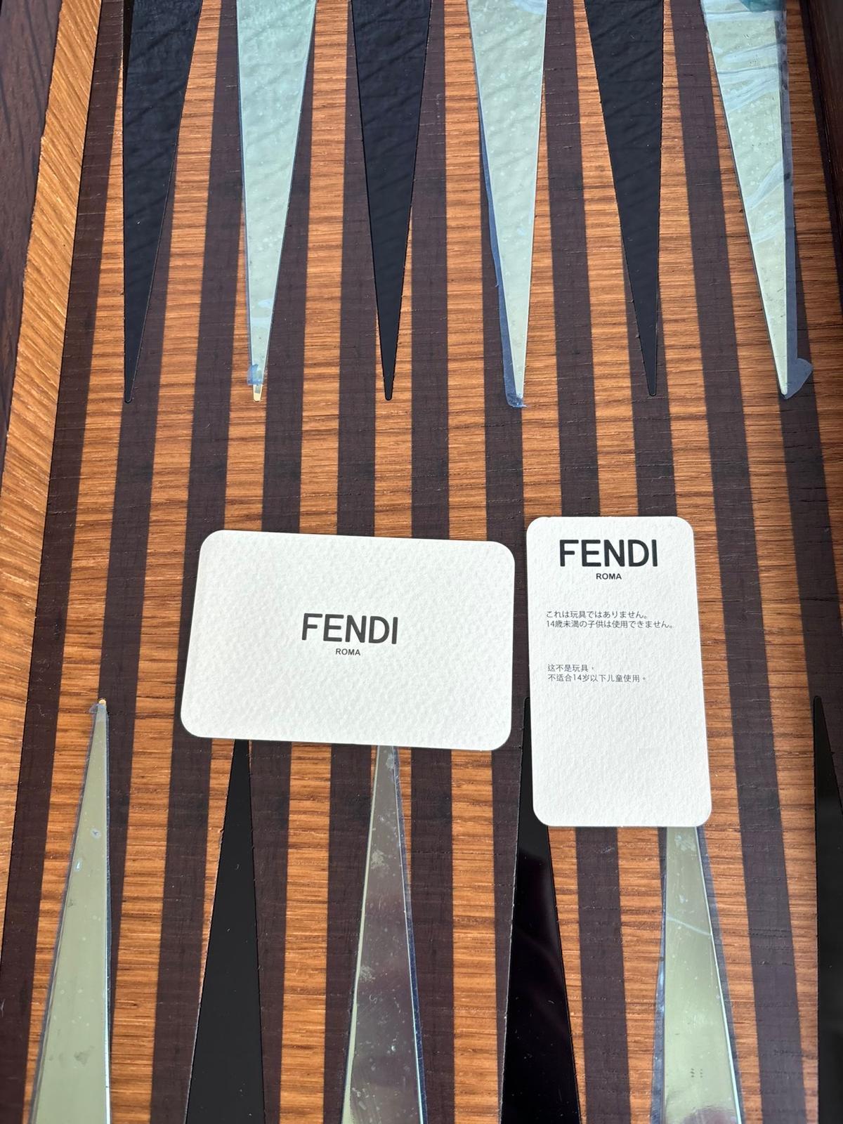 Set da gioco Backgammon di Fendi in vendita 11