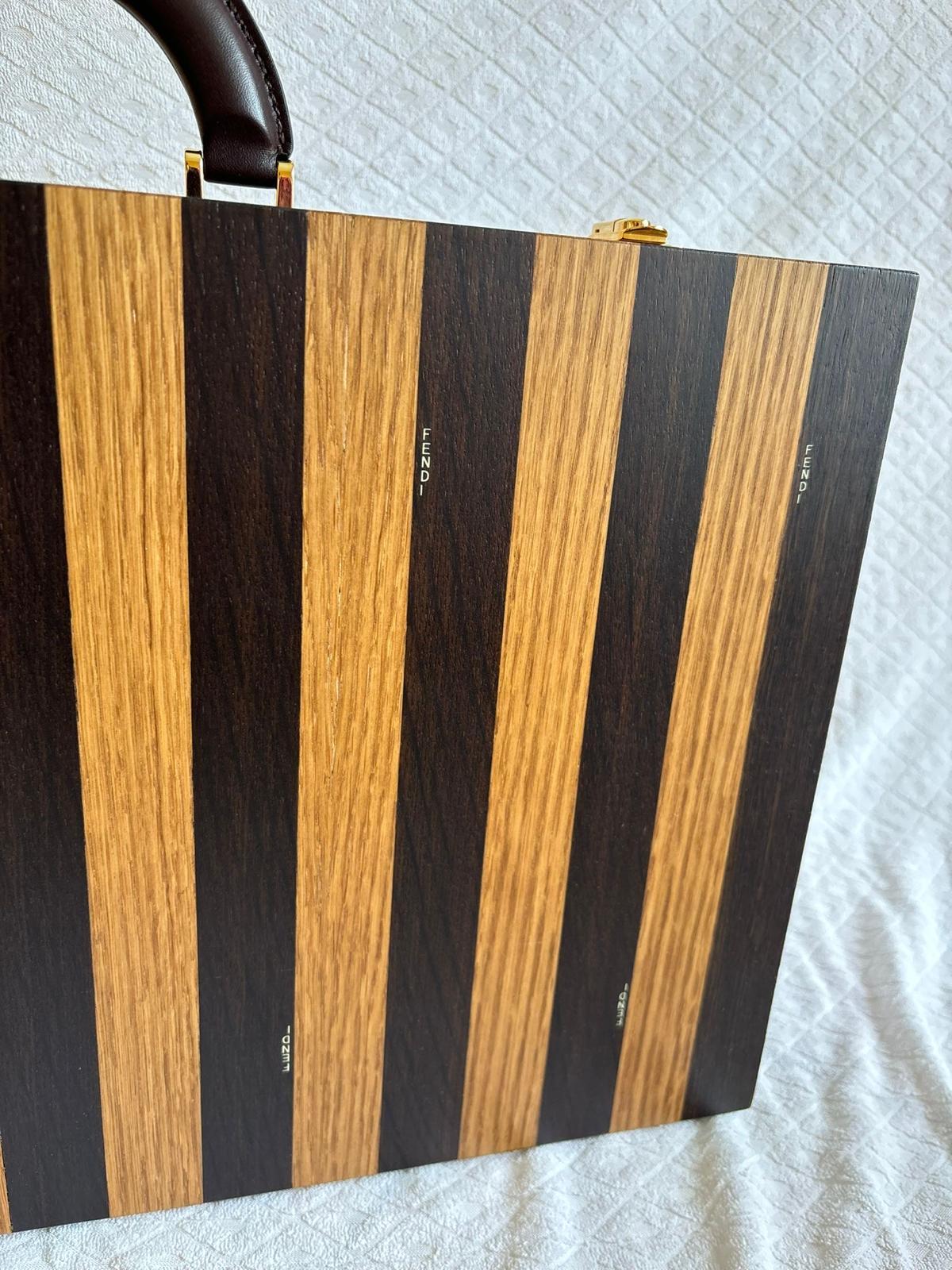 Set da gioco Backgammon di Fendi in vendita 2