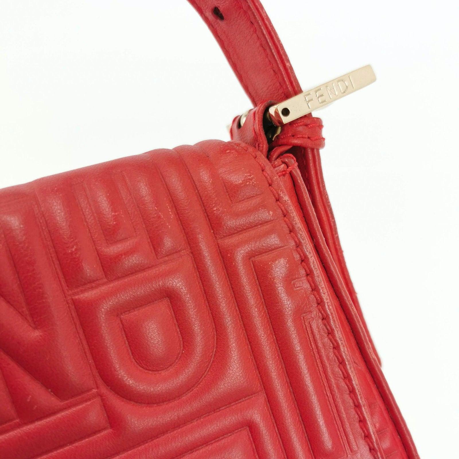 Fendi Baguette 1997 Re-edition 3D Embossed Red Leather Shoulder bag 9