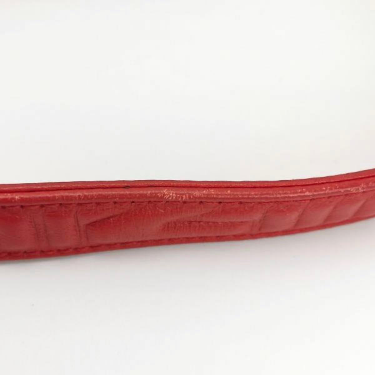 Fendi Baguette 1997 Re-edition 3D Embossed Red Leather Shoulder bag 11