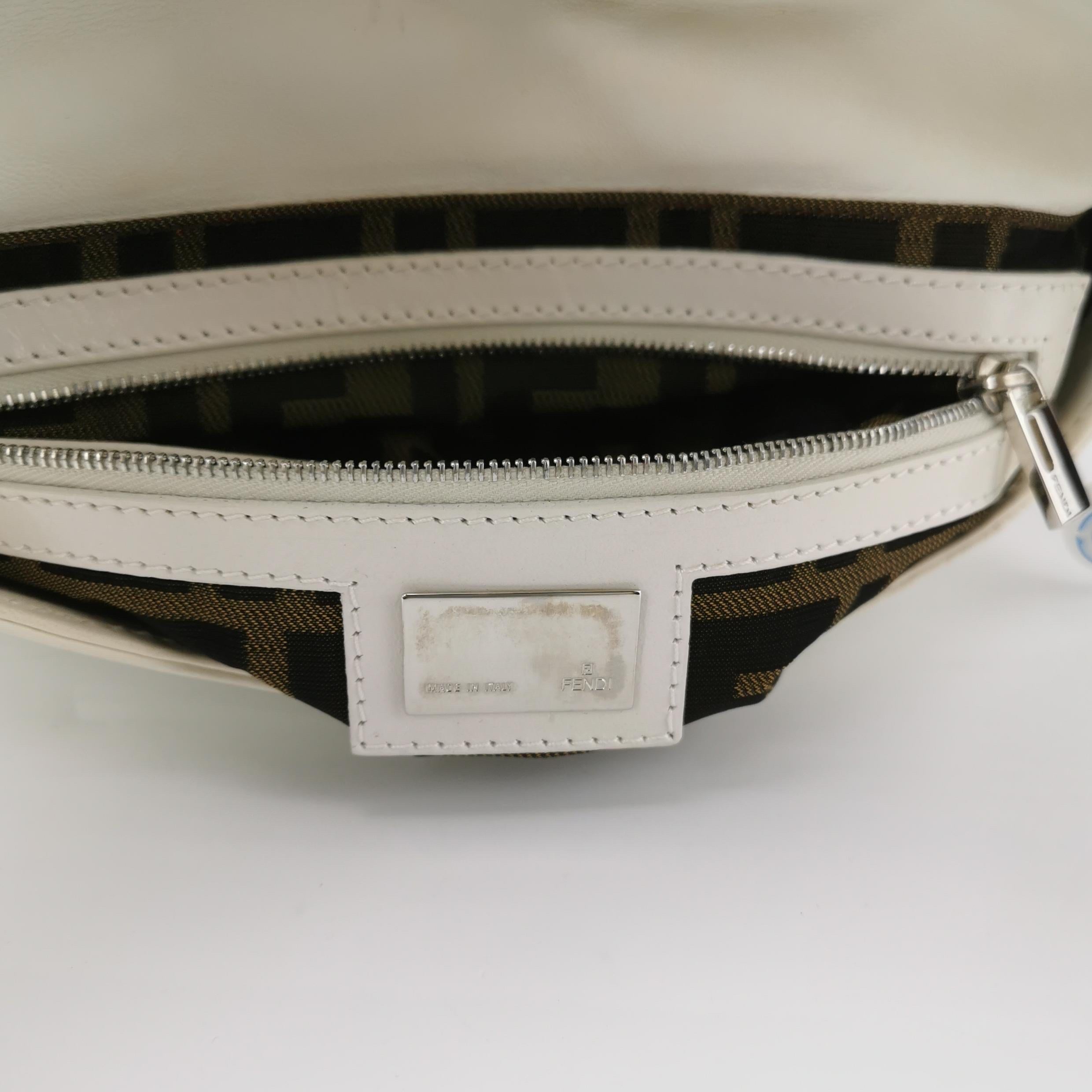 FENDI Baguette 1997 White Leather and Stones Zucca Interior Shoulder Bag For Sale 8