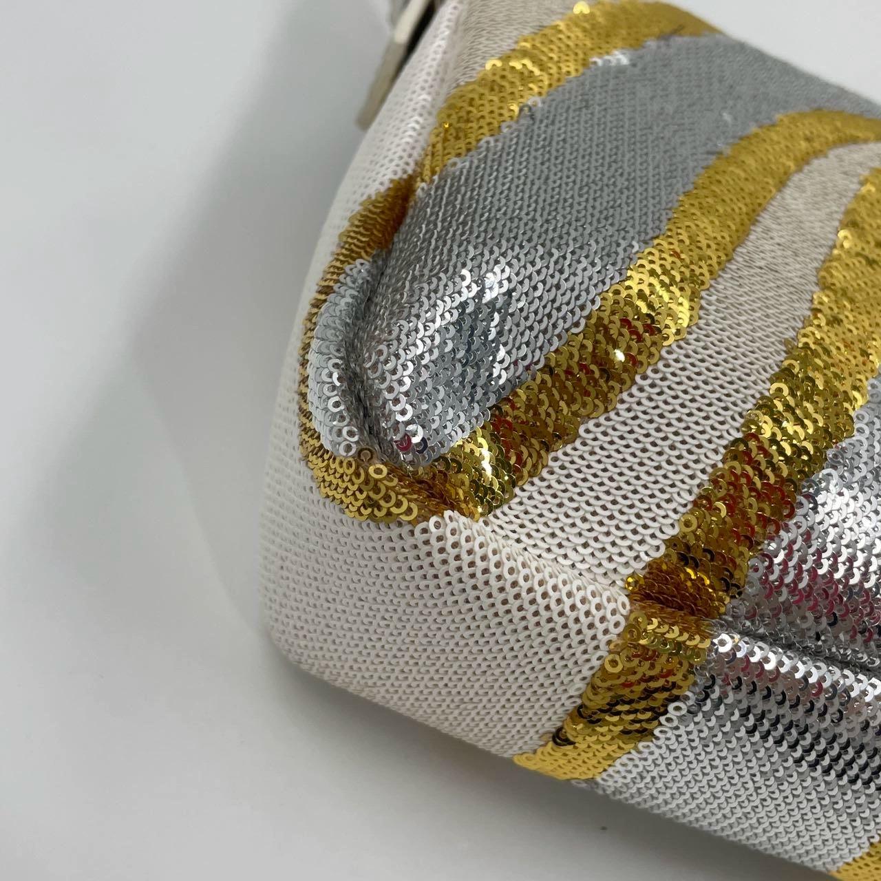 Fendi Baguette 1997 Zebra-Stripe Sequin Bianco e Silver in vendita 6