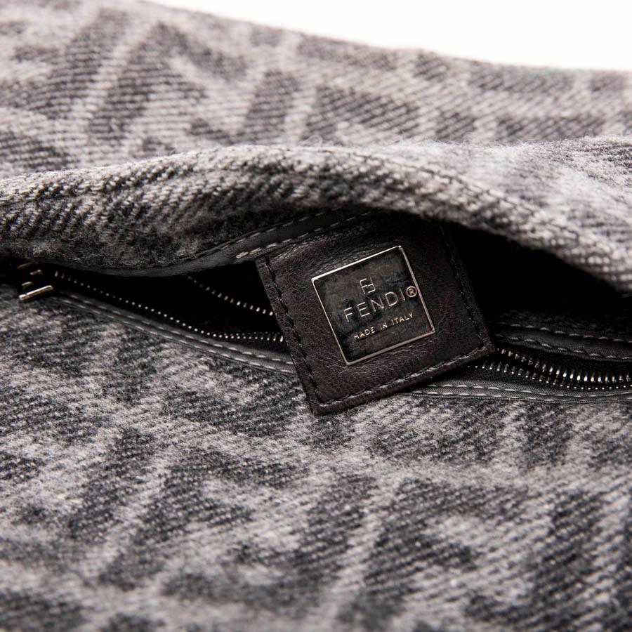 FENDI Baguette Bag in Gray Monogram Wool 4