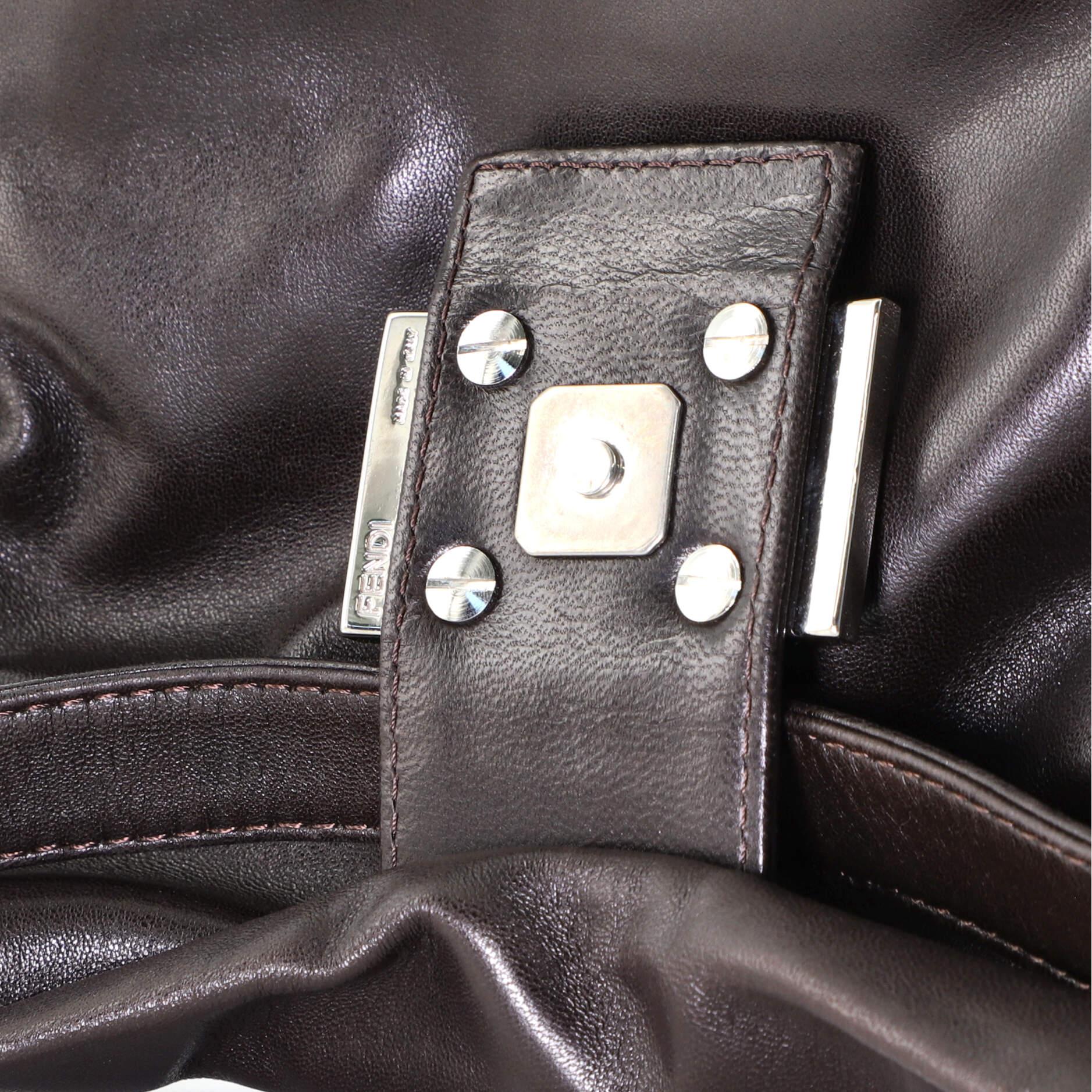 Fendi Baguette Bag Leather 3