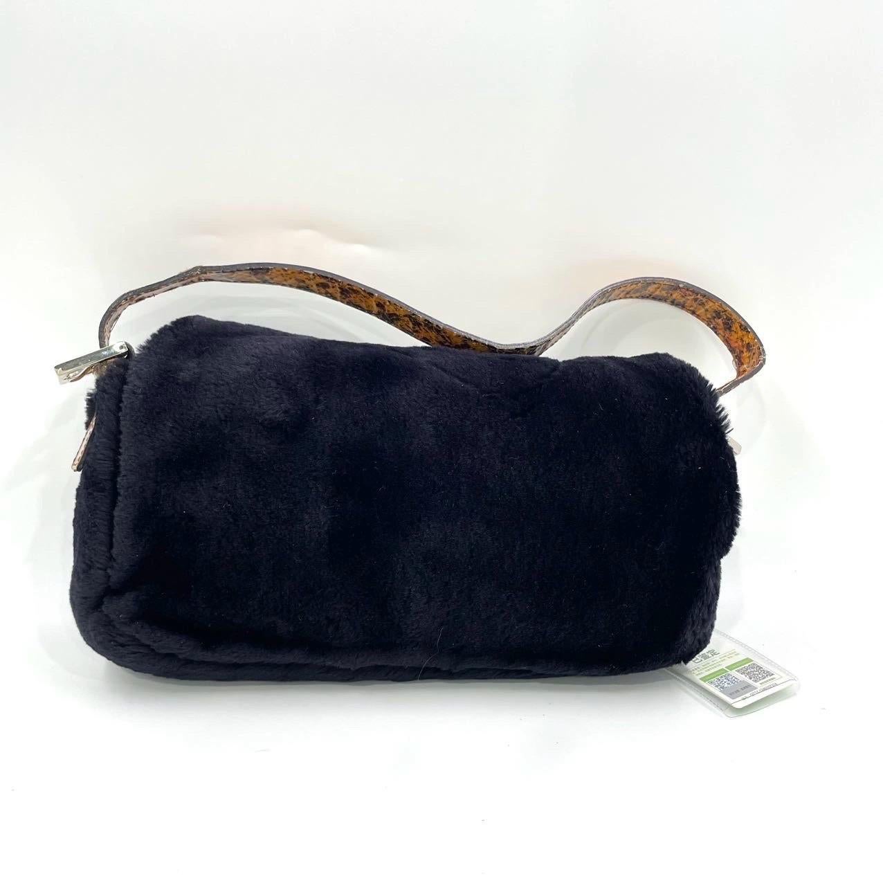 Women's Fendi Baguette Black Faux Fur Red Enamel Buckle Shoulder Bag For Sale